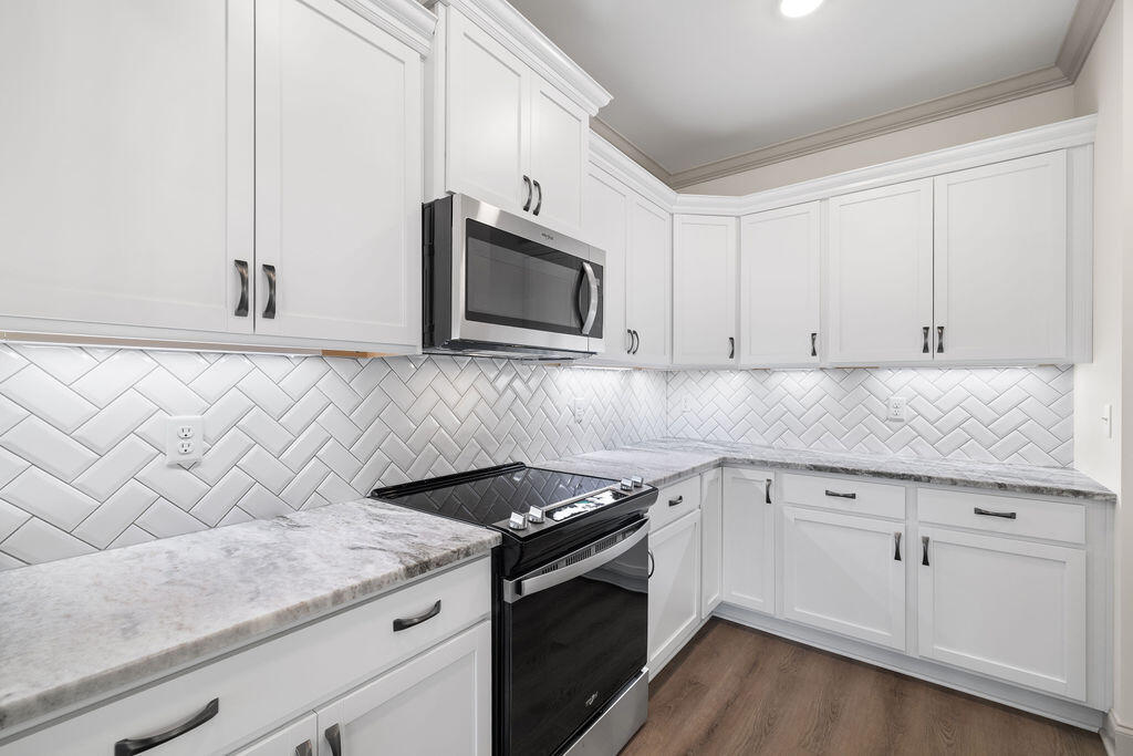 396 Winchester Drive, 72