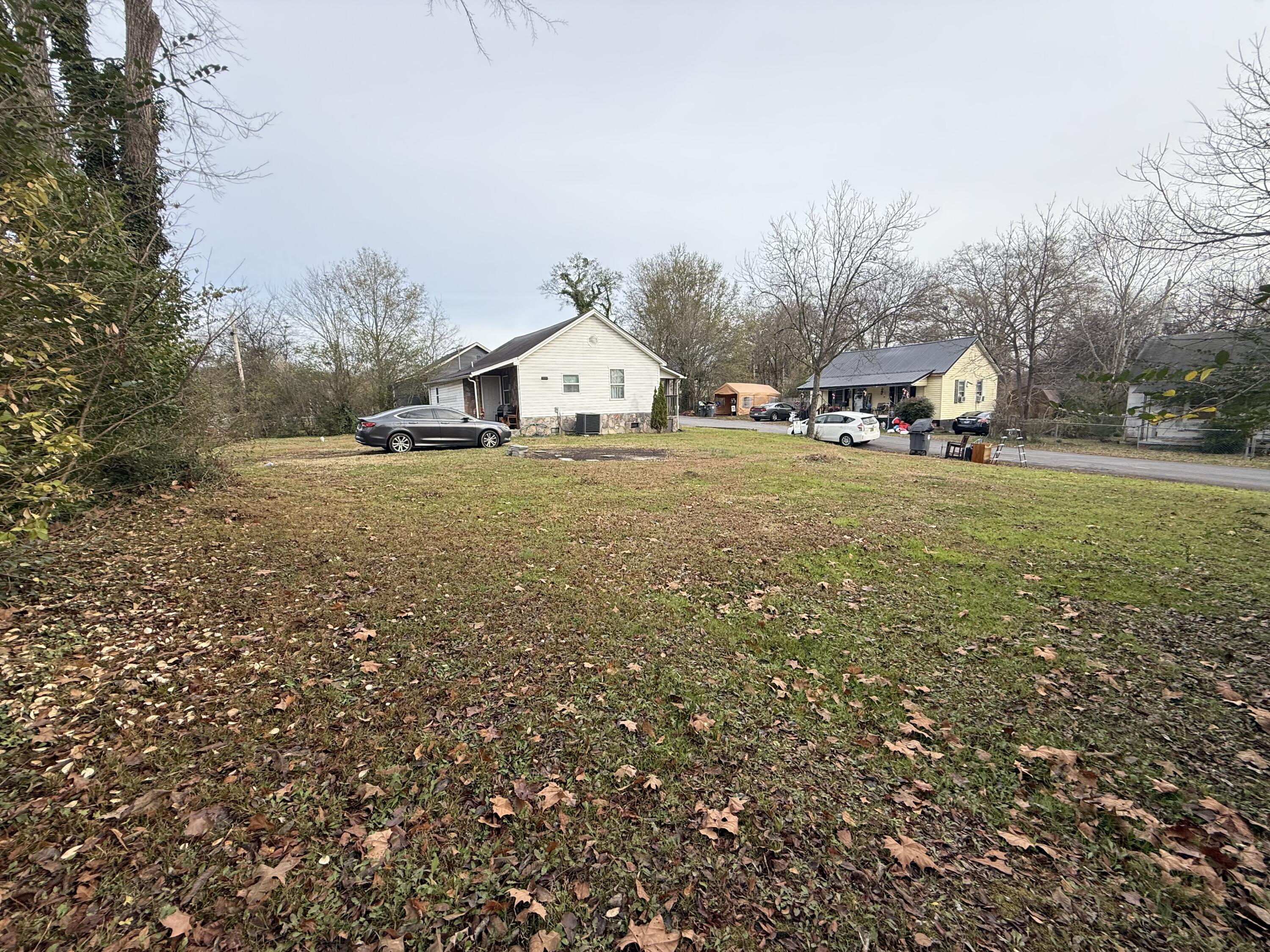 306 Cedar Street, LaFayette