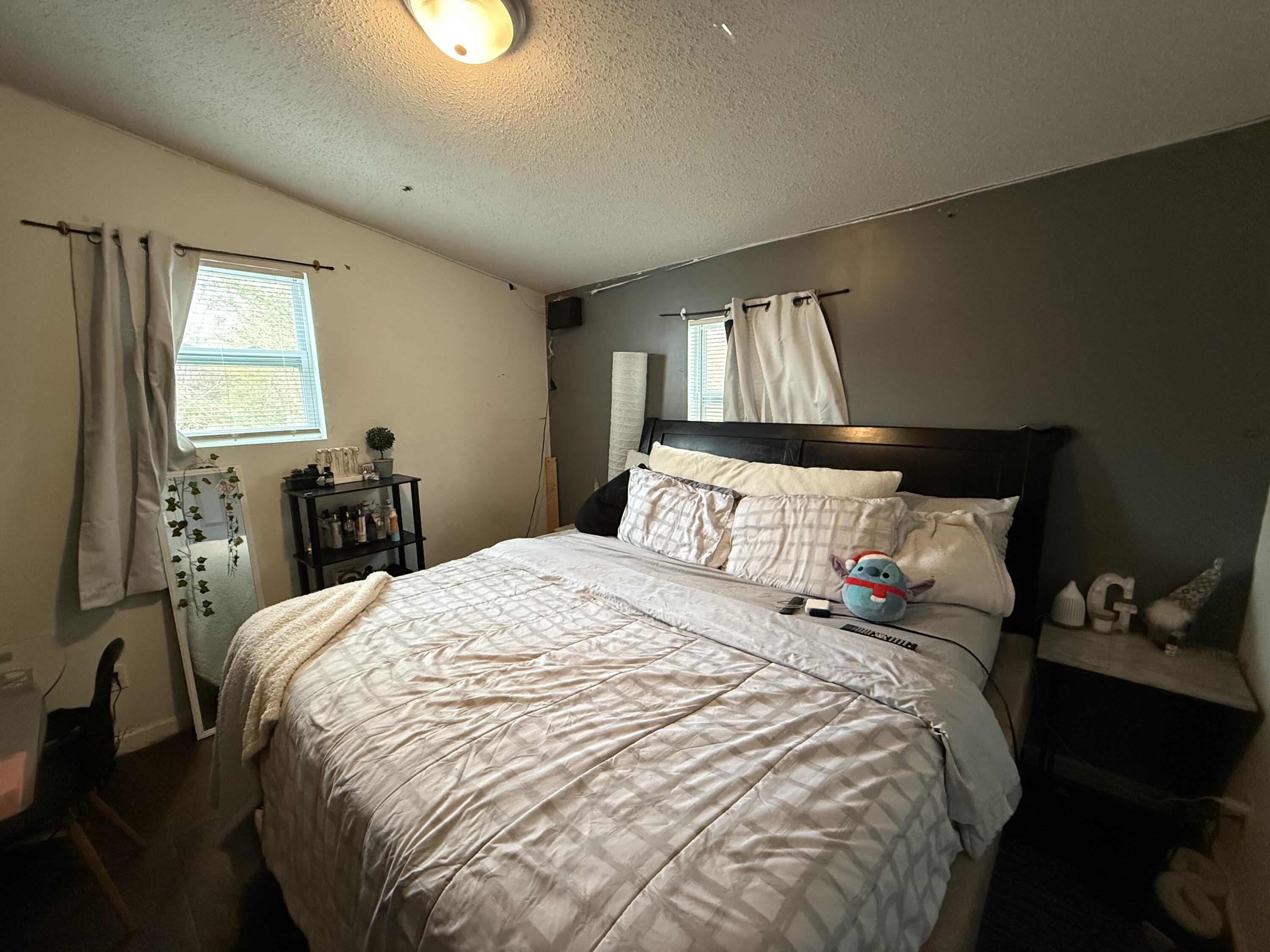 306 Cedar Street, LaFayette