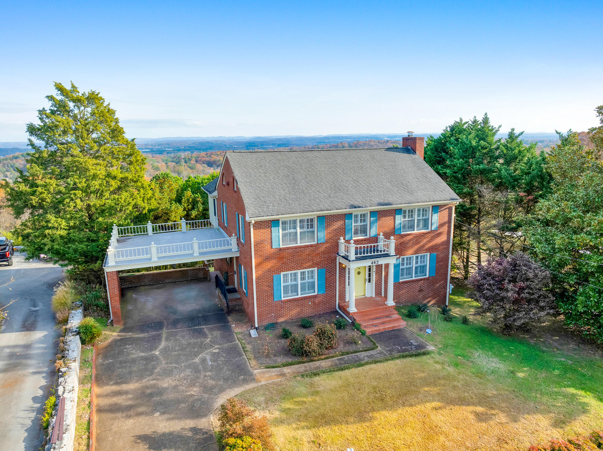 462 N Crest Road