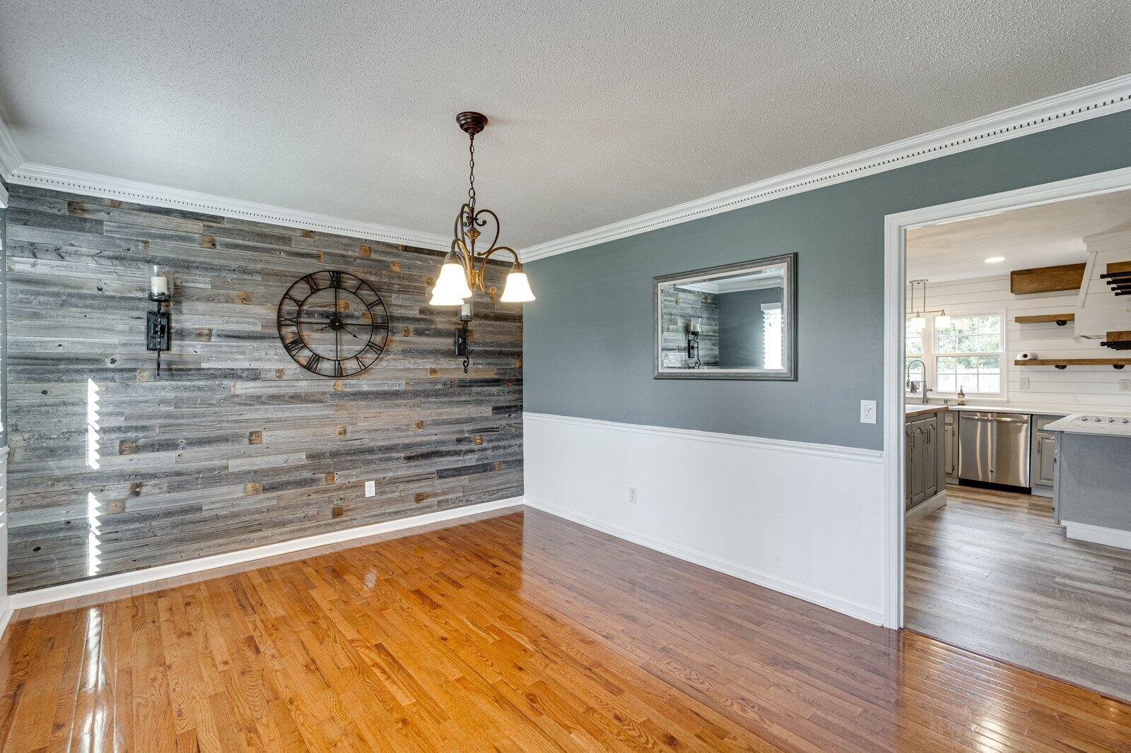 437 Valleybrook Road