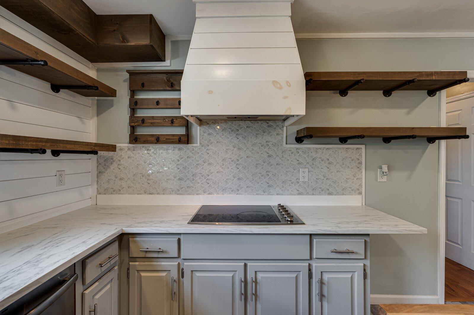 437 Valleybrook Road