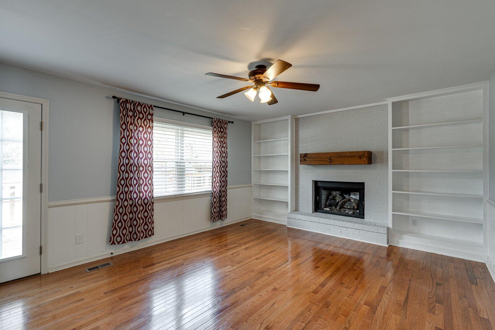 437 Valleybrook Road