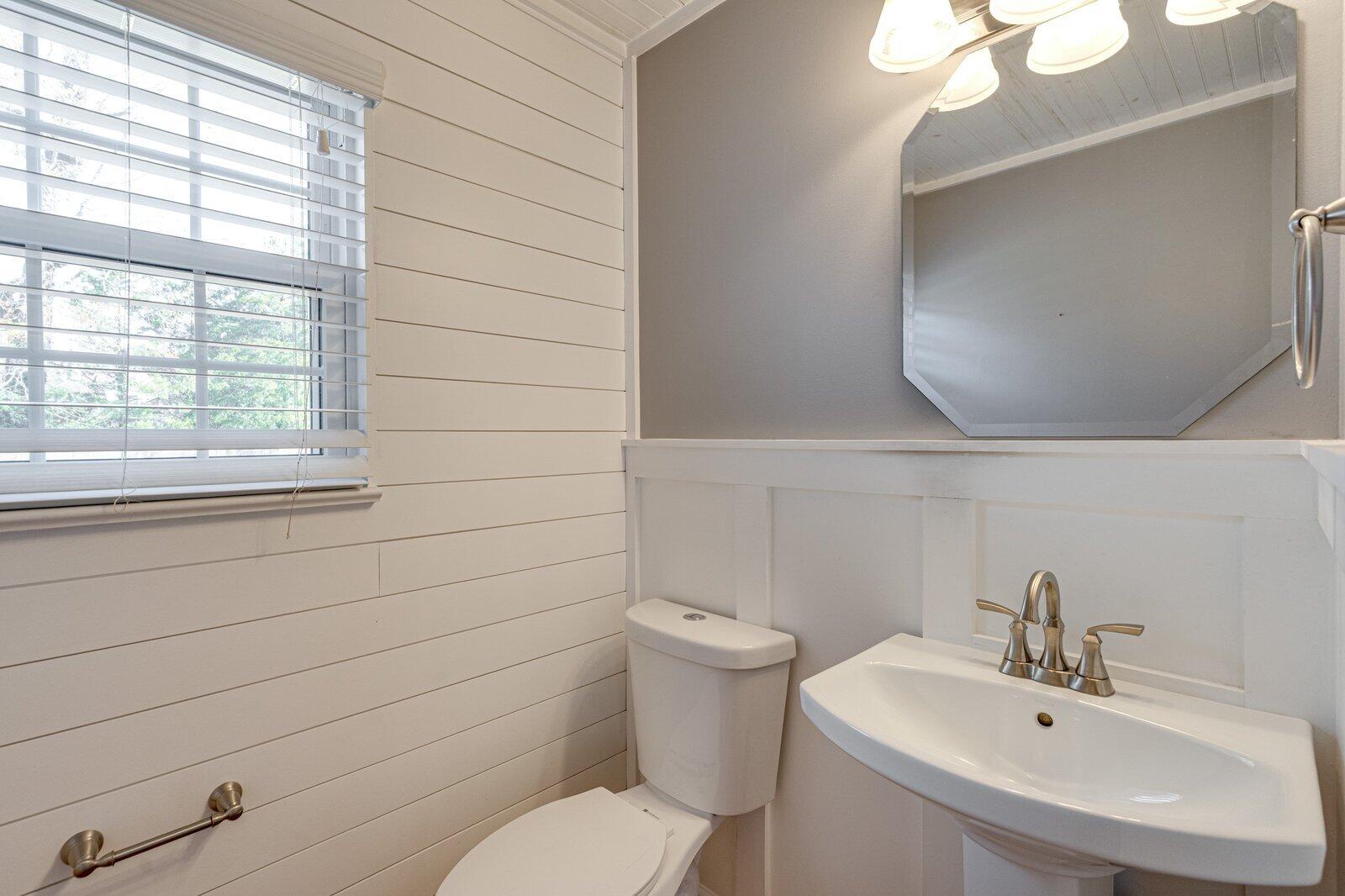 437 Valleybrook Road