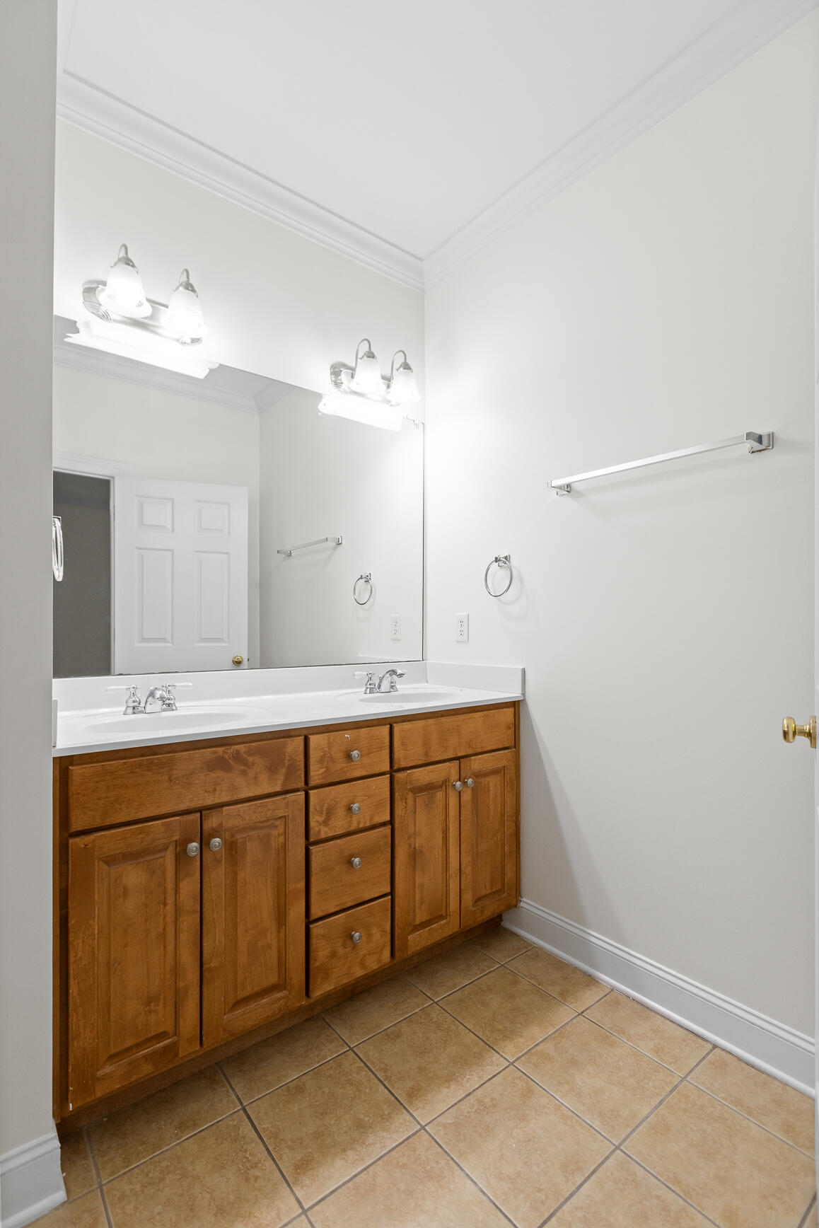 1808 Williams Street