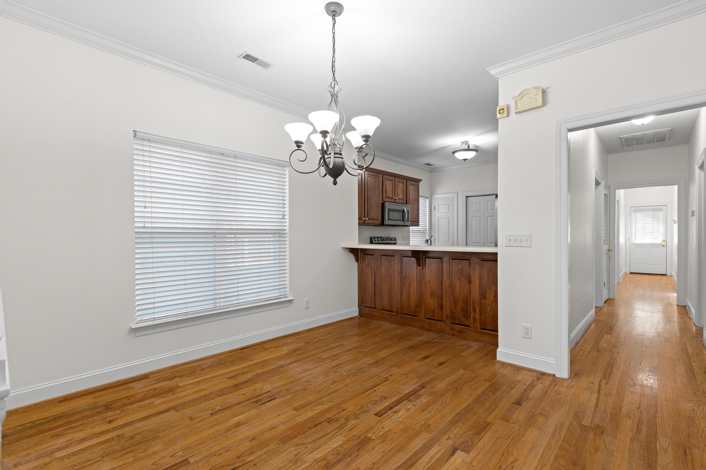 1808 Williams Street