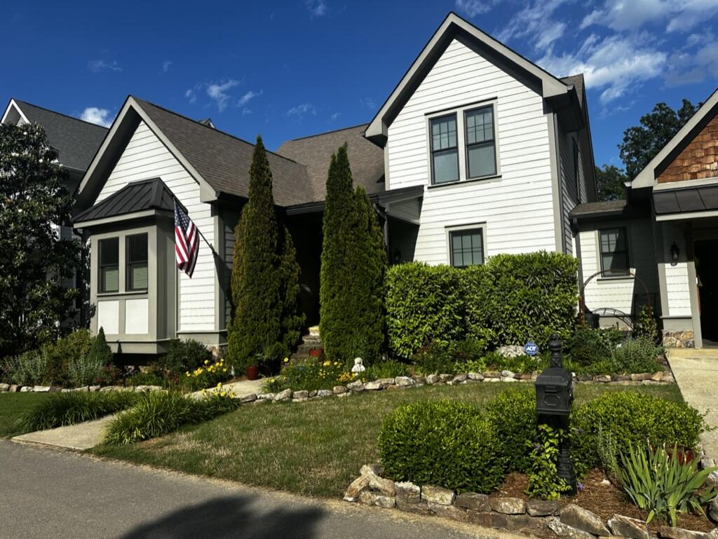 851 River Gorge Drive