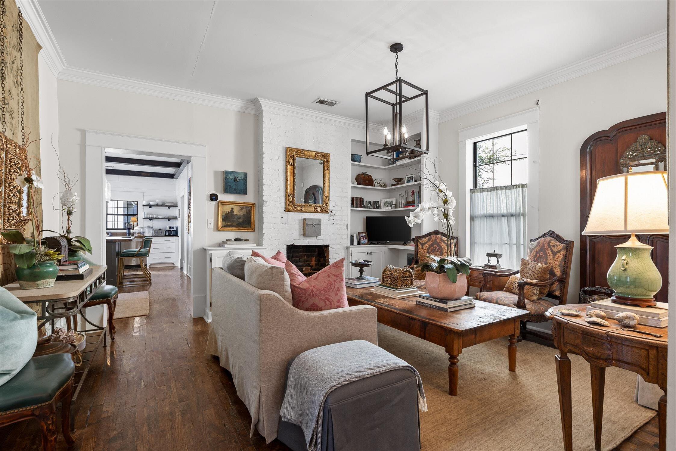 4415 Saint Elmo Avenue