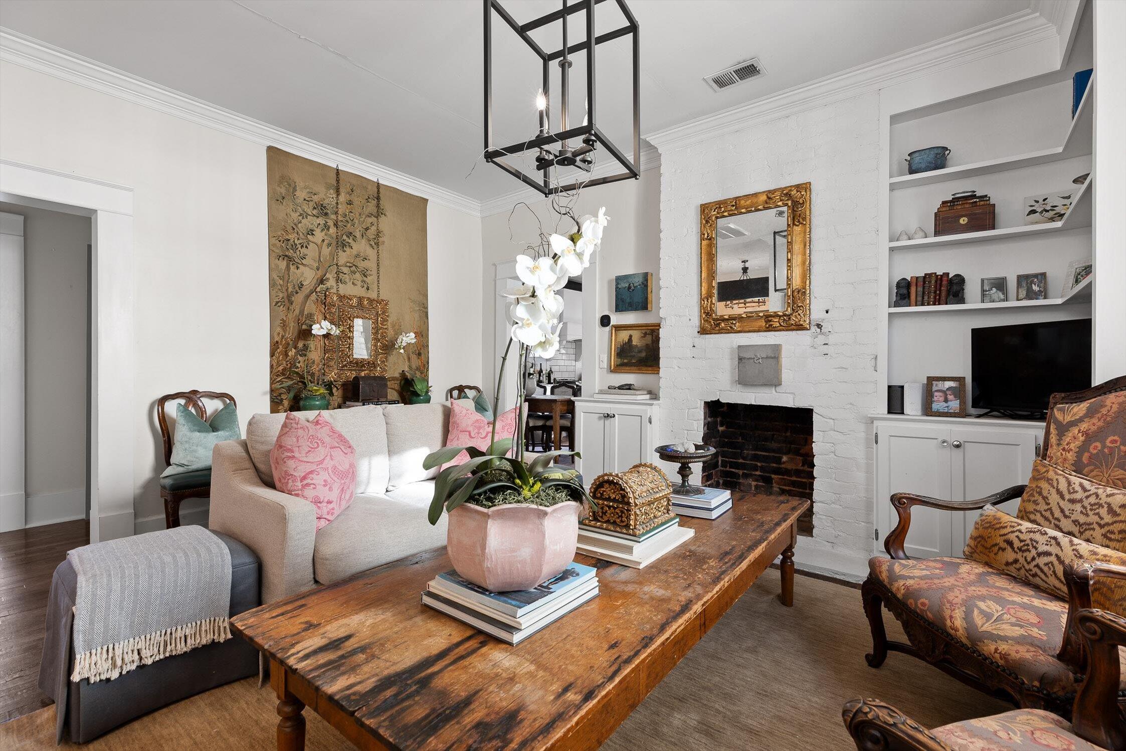 4415 Saint Elmo Avenue