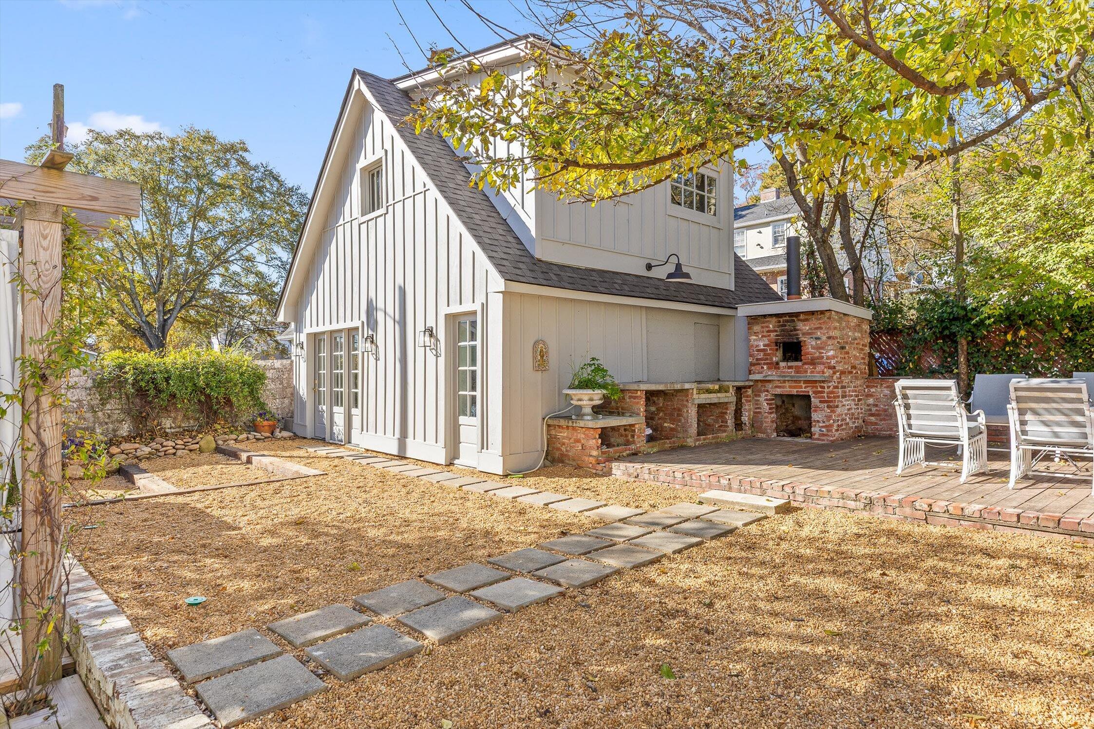 4415 Saint Elmo Avenue