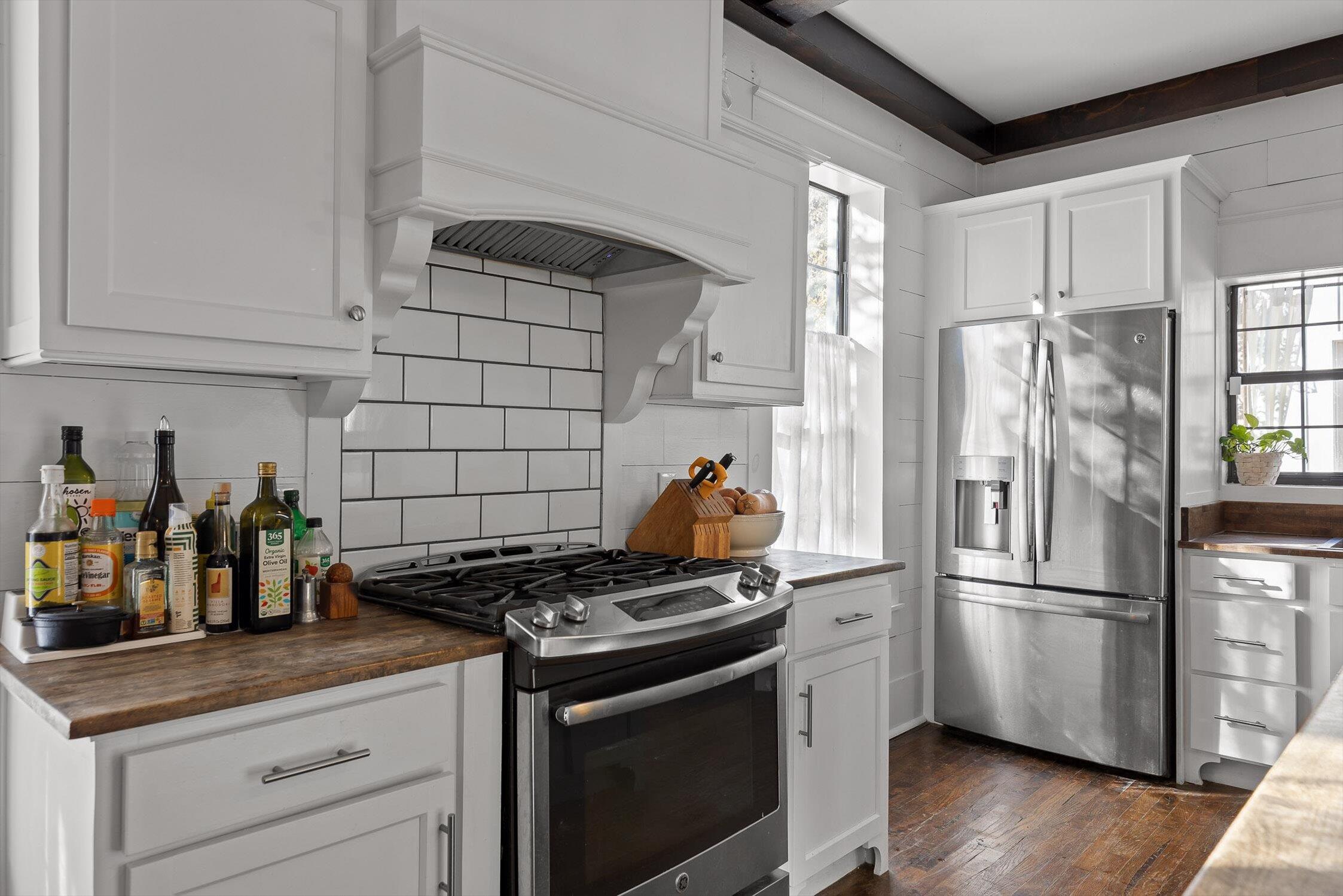 4415 Saint Elmo Avenue