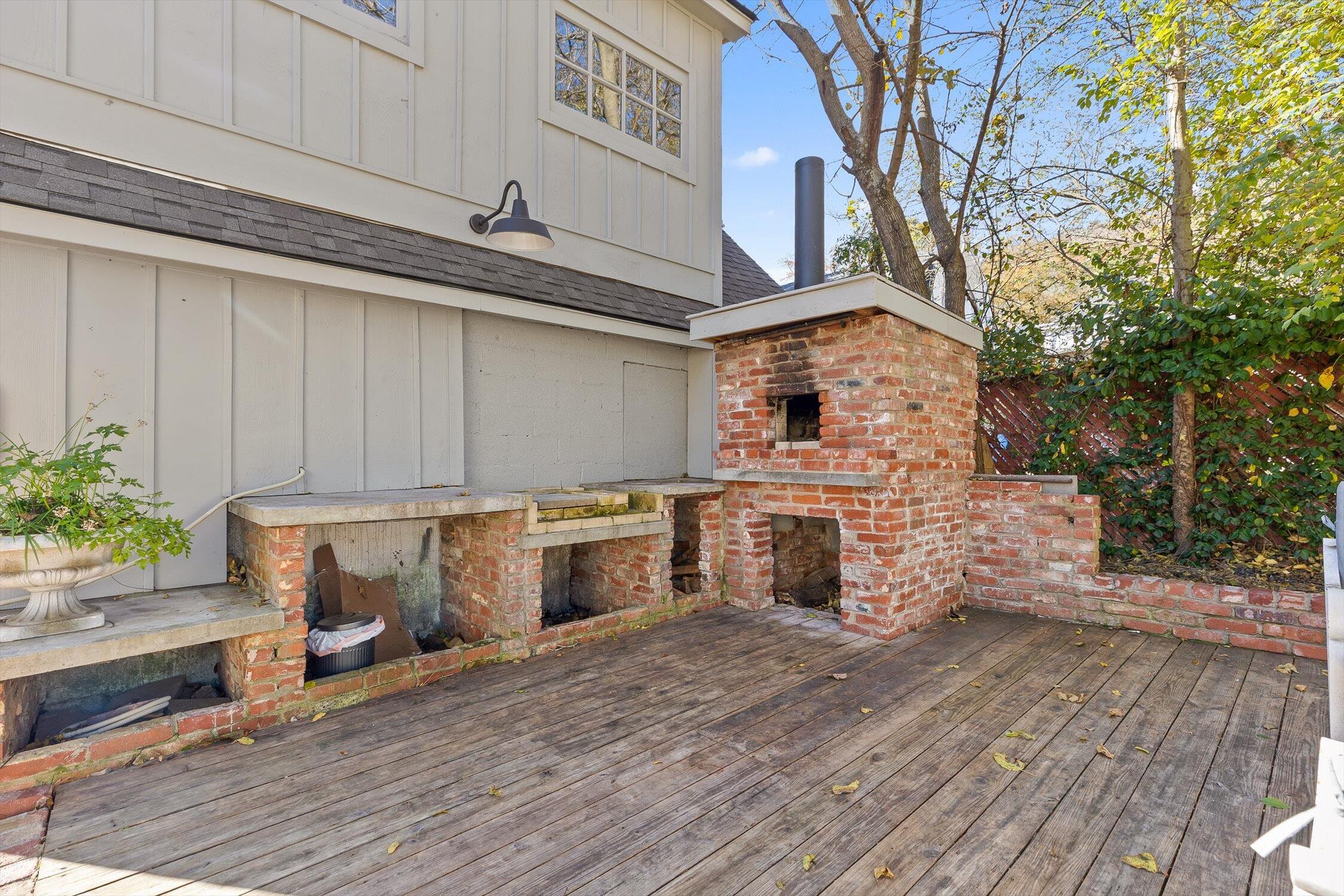 4415 Saint Elmo Avenue