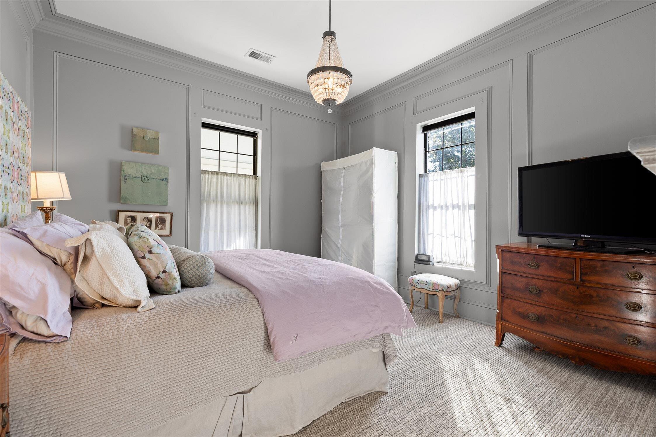 4415 Saint Elmo Avenue