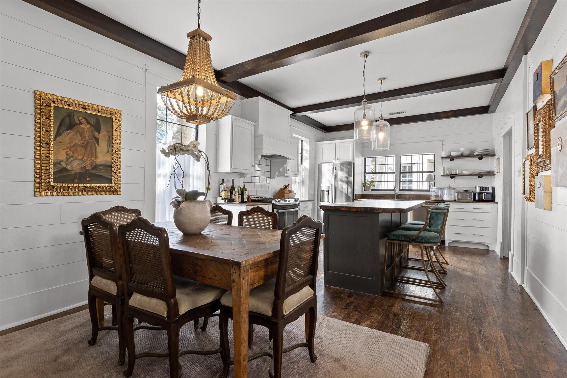 4415 Saint Elmo Avenue