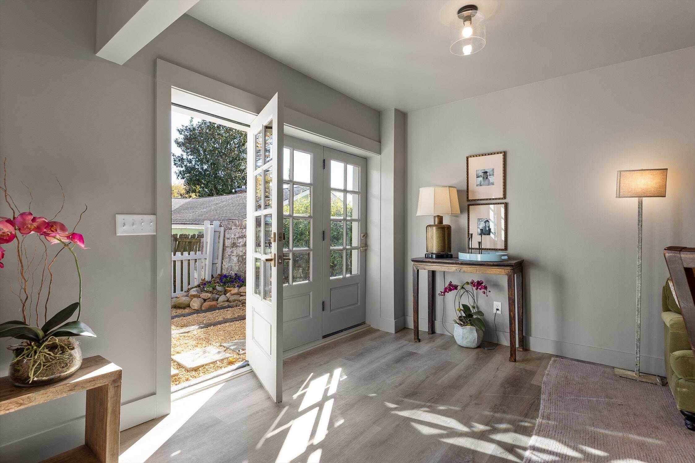 4415 Saint Elmo Avenue