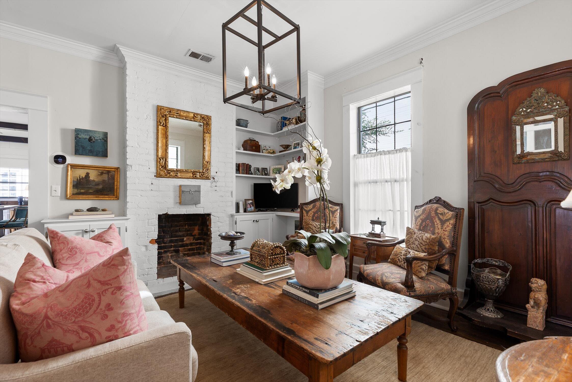 4415 Saint Elmo Avenue