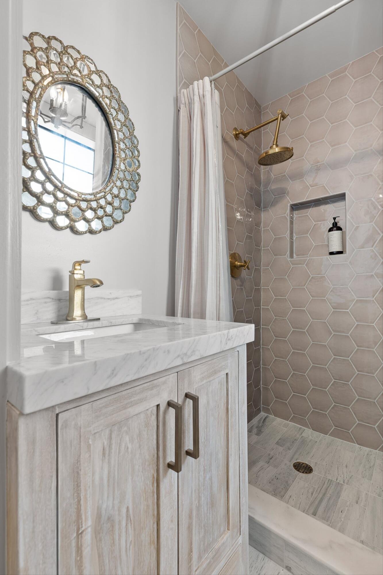 4415 Saint Elmo Avenue