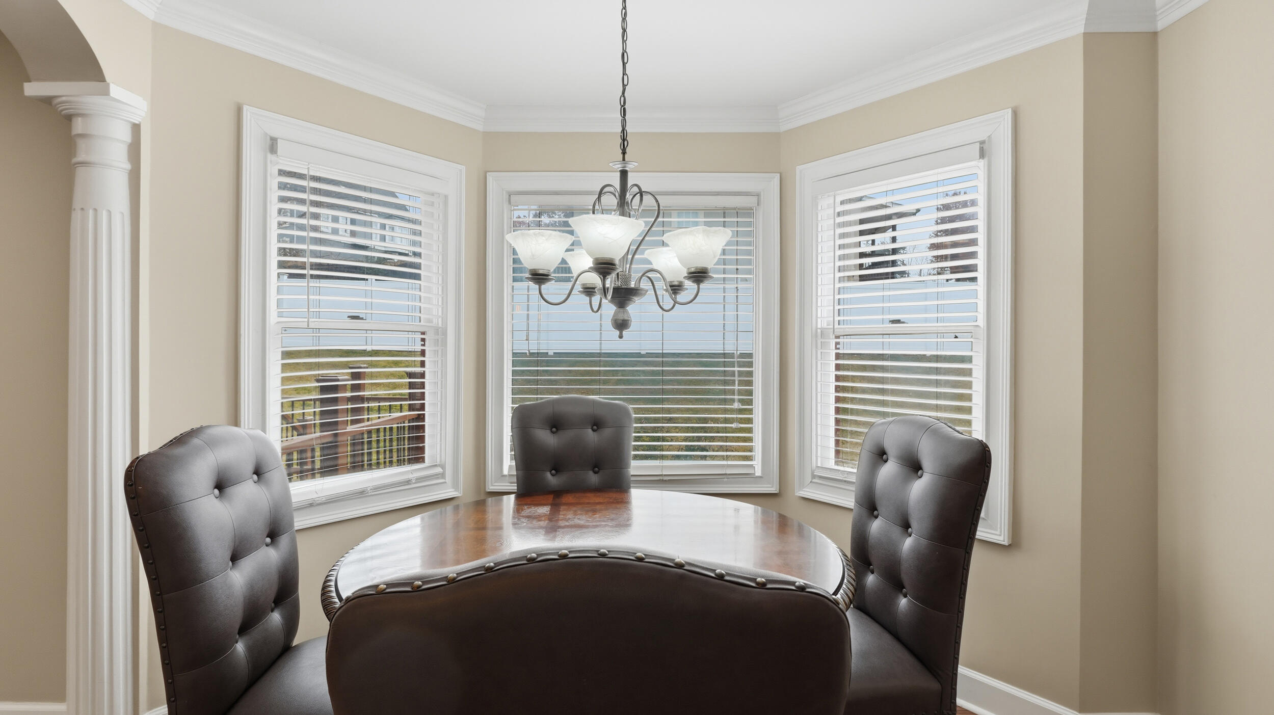 1722 Brookwood Drive NE