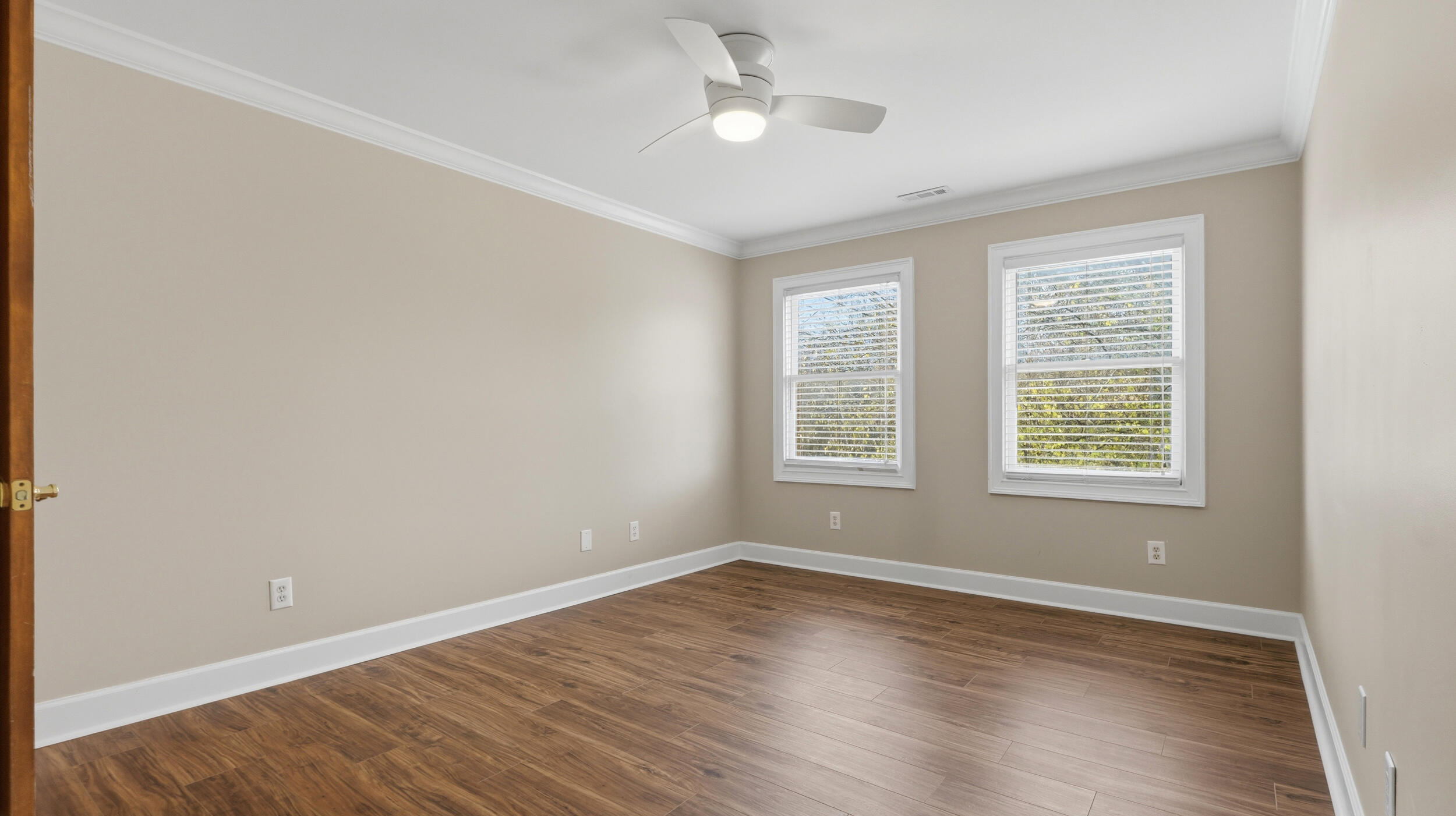 1722 Brookwood Drive NE