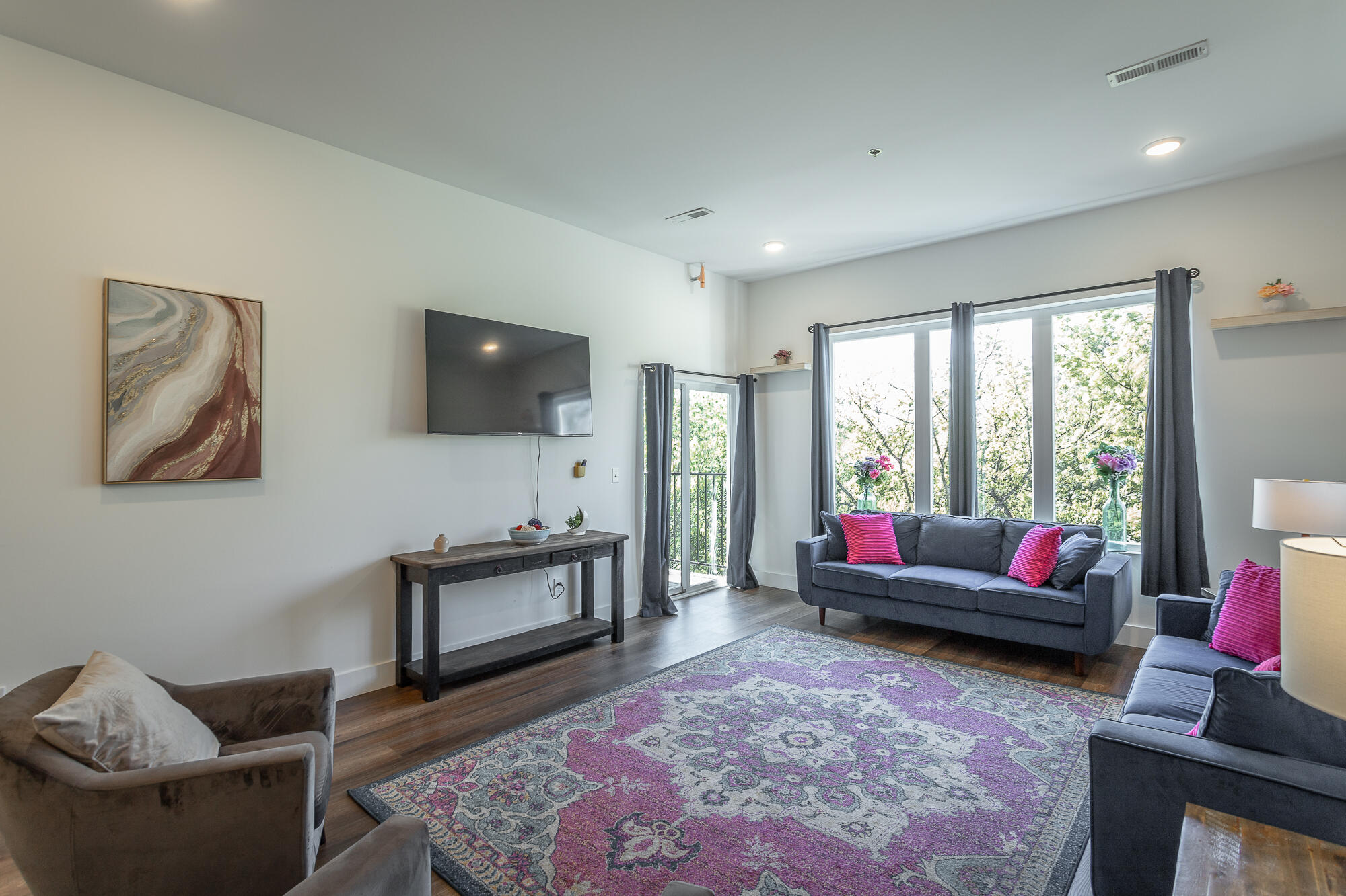 1445 Fagan Street, 309