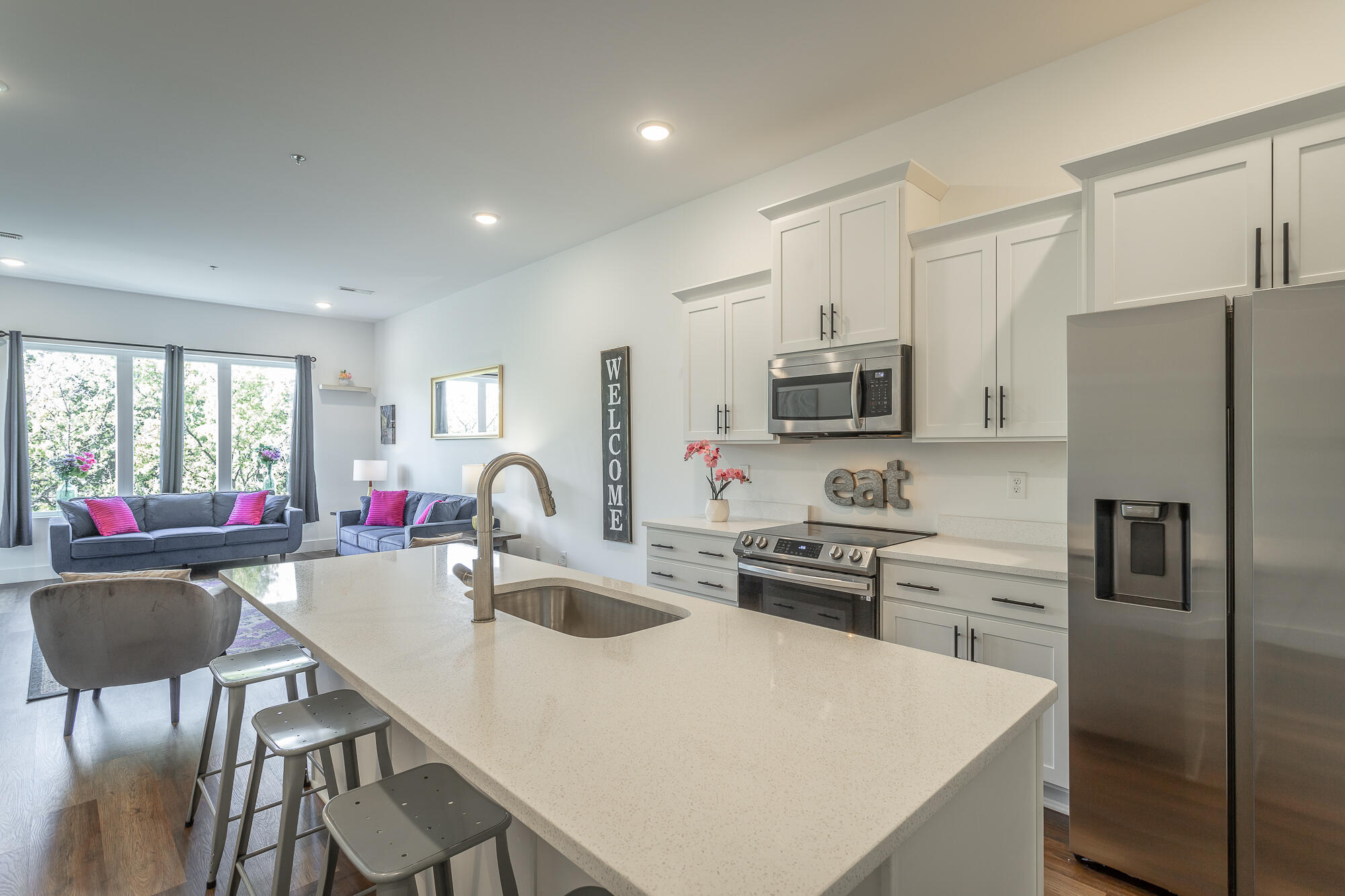 1445 Fagan Street, 309