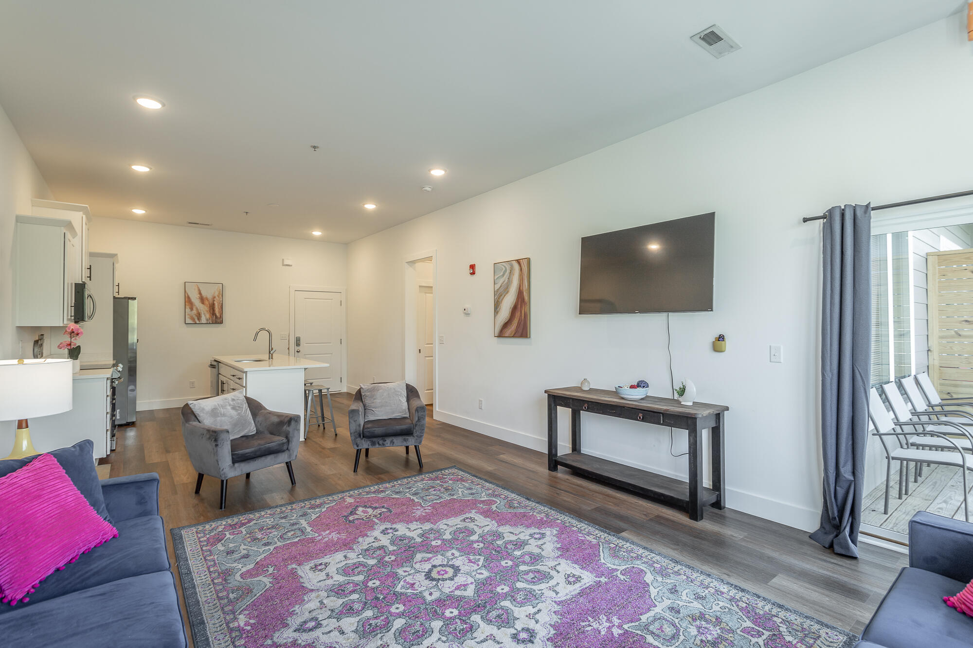 1445 Fagan Street, 309