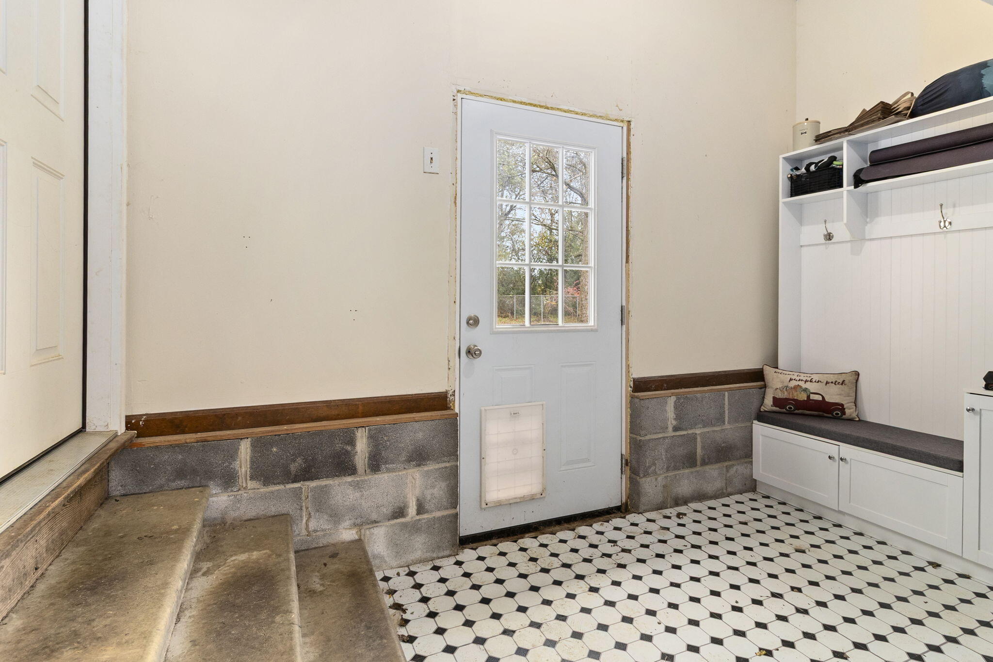 3321 Elder Mountain Road