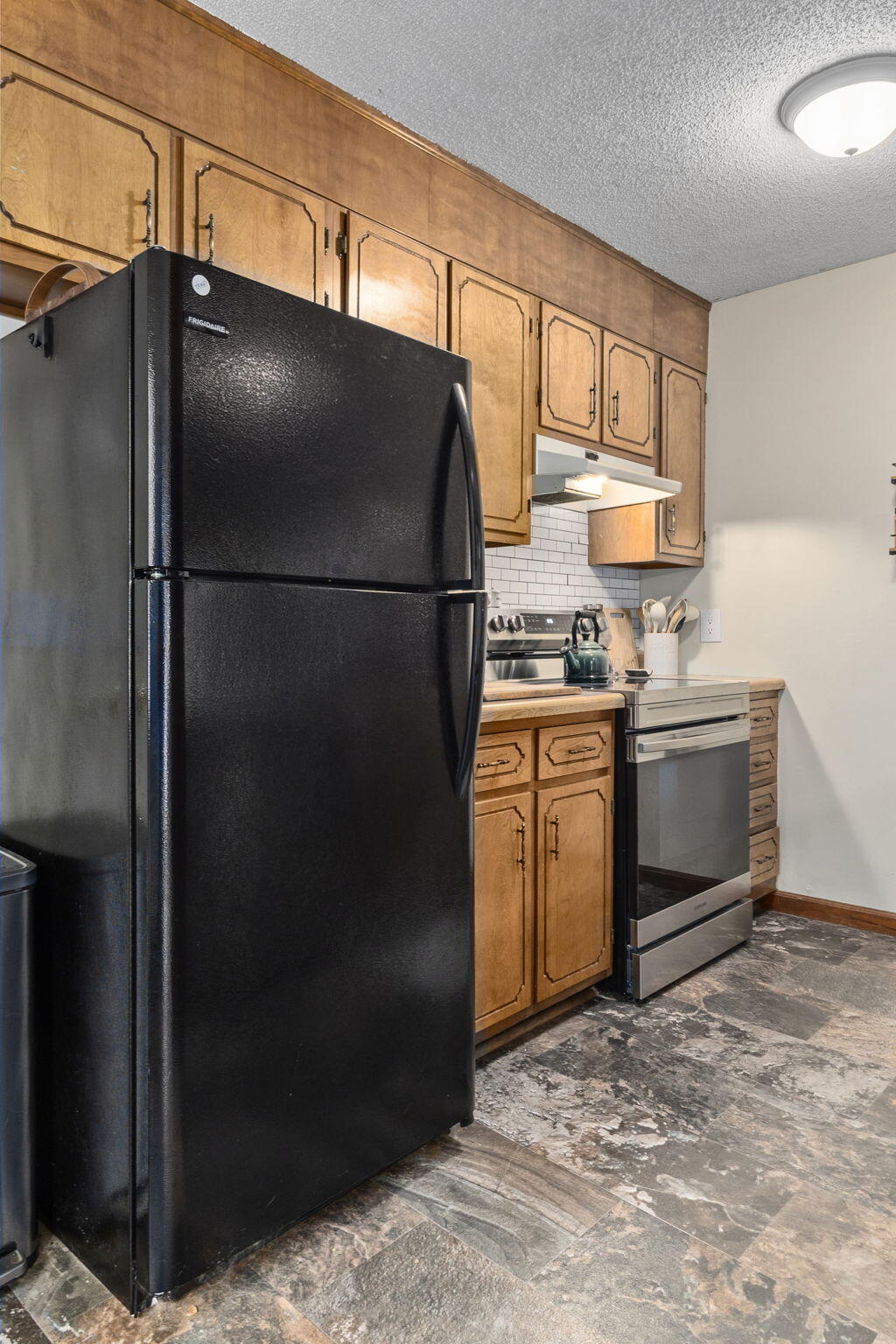 3321 Elder Mountain Road