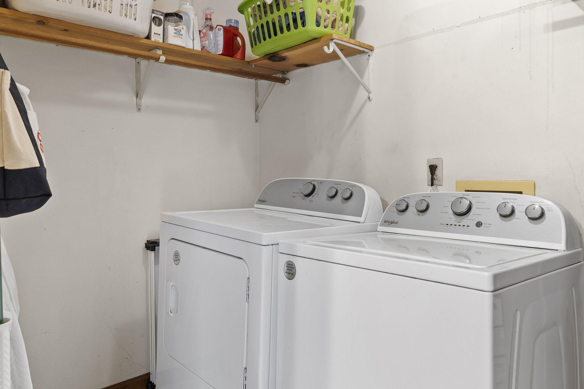 3321 Elder Mountain Road