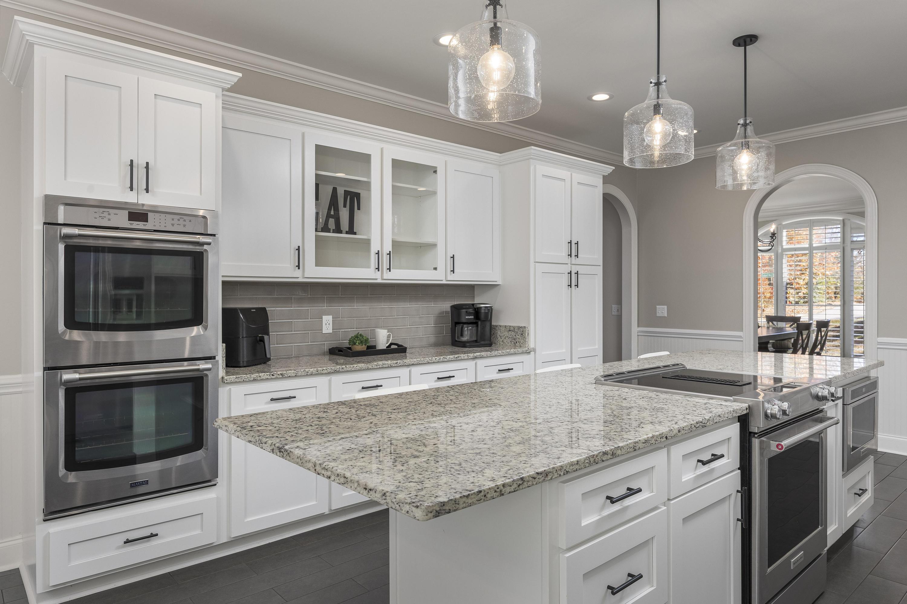 711 Sunset Mountain Drive