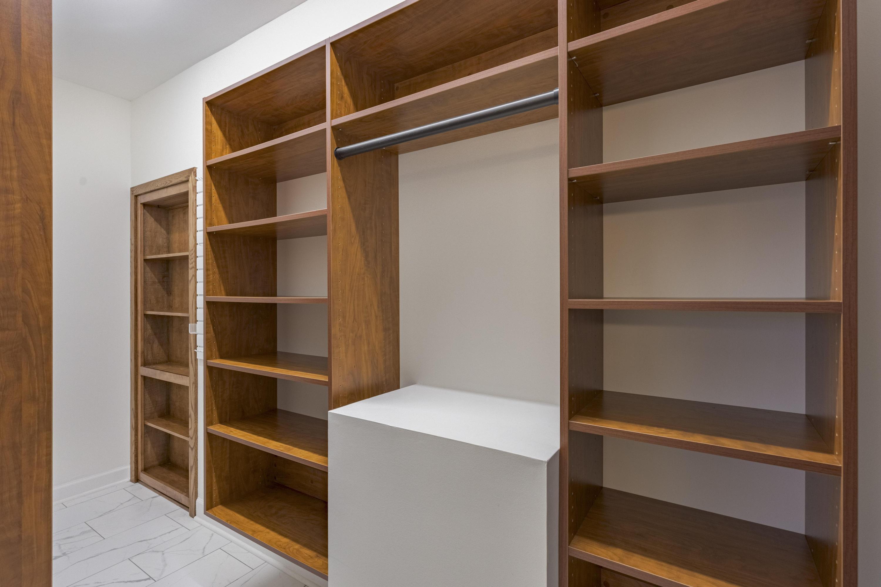 711 Sunset Mountain Drive