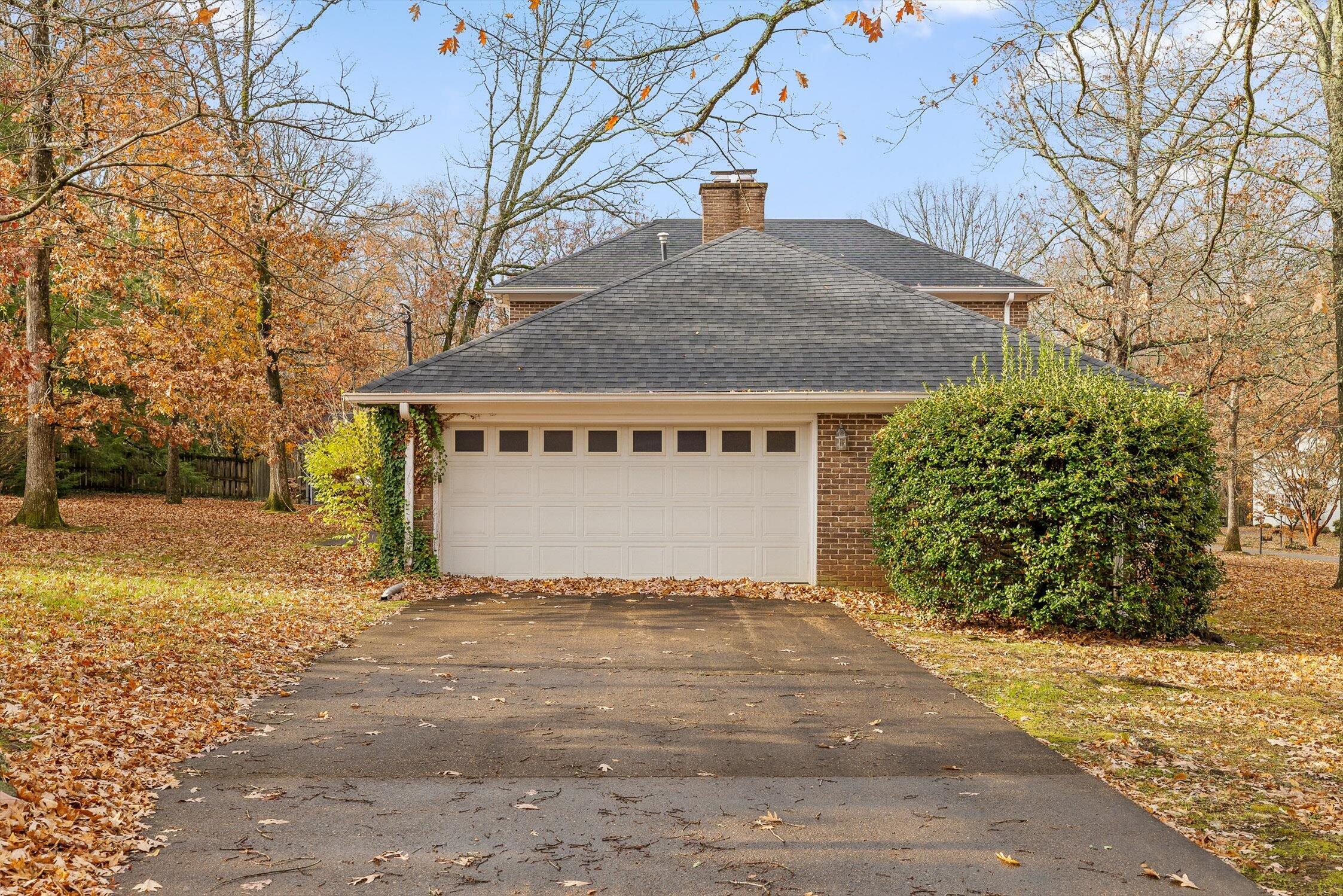 185 Woodcliff Circle