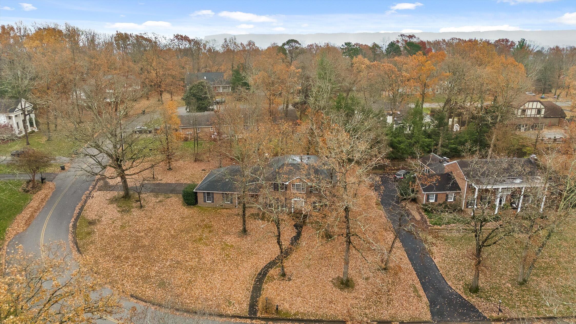 185 Woodcliff Circle