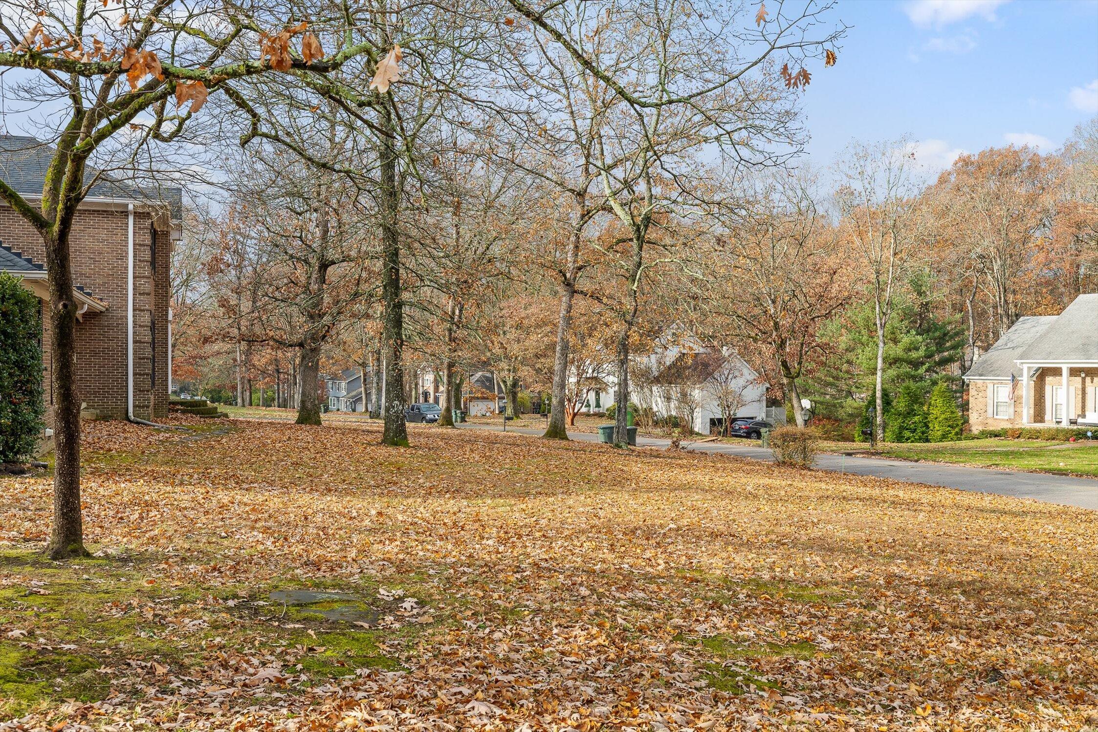 185 Woodcliff Circle