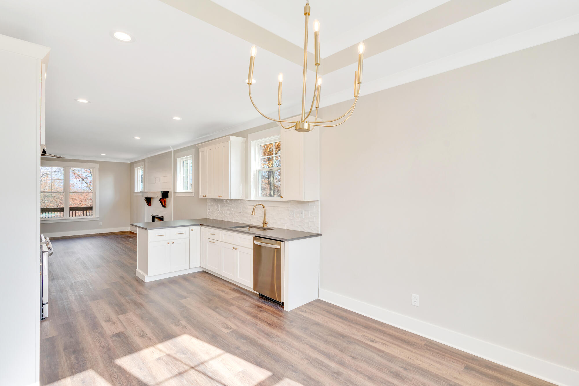 1216 Clermont Drive