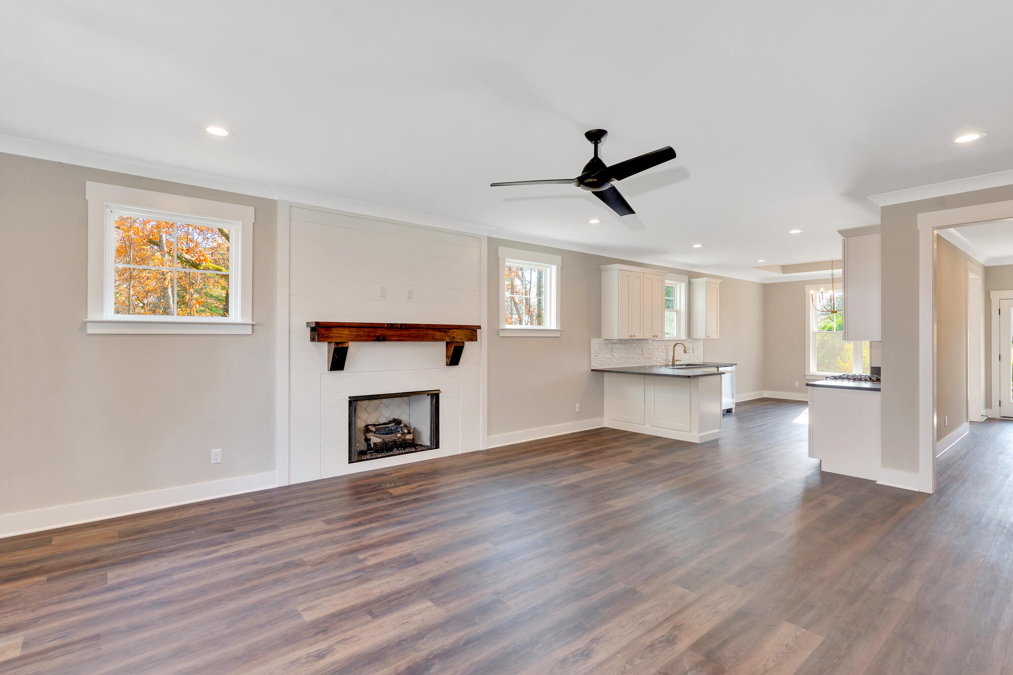 1216 Clermont Drive