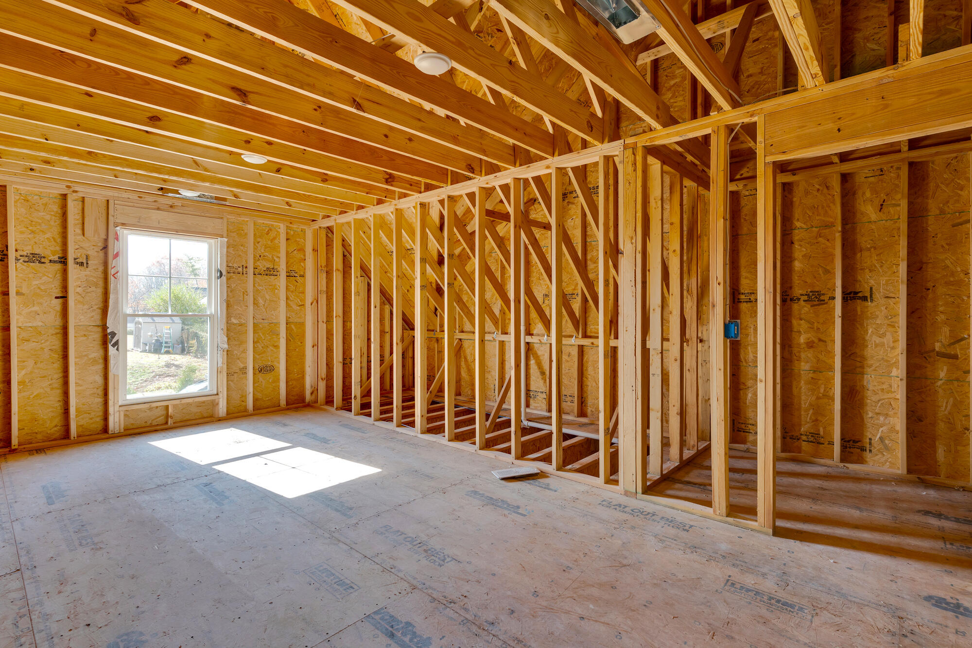 1216 Clermont Drive