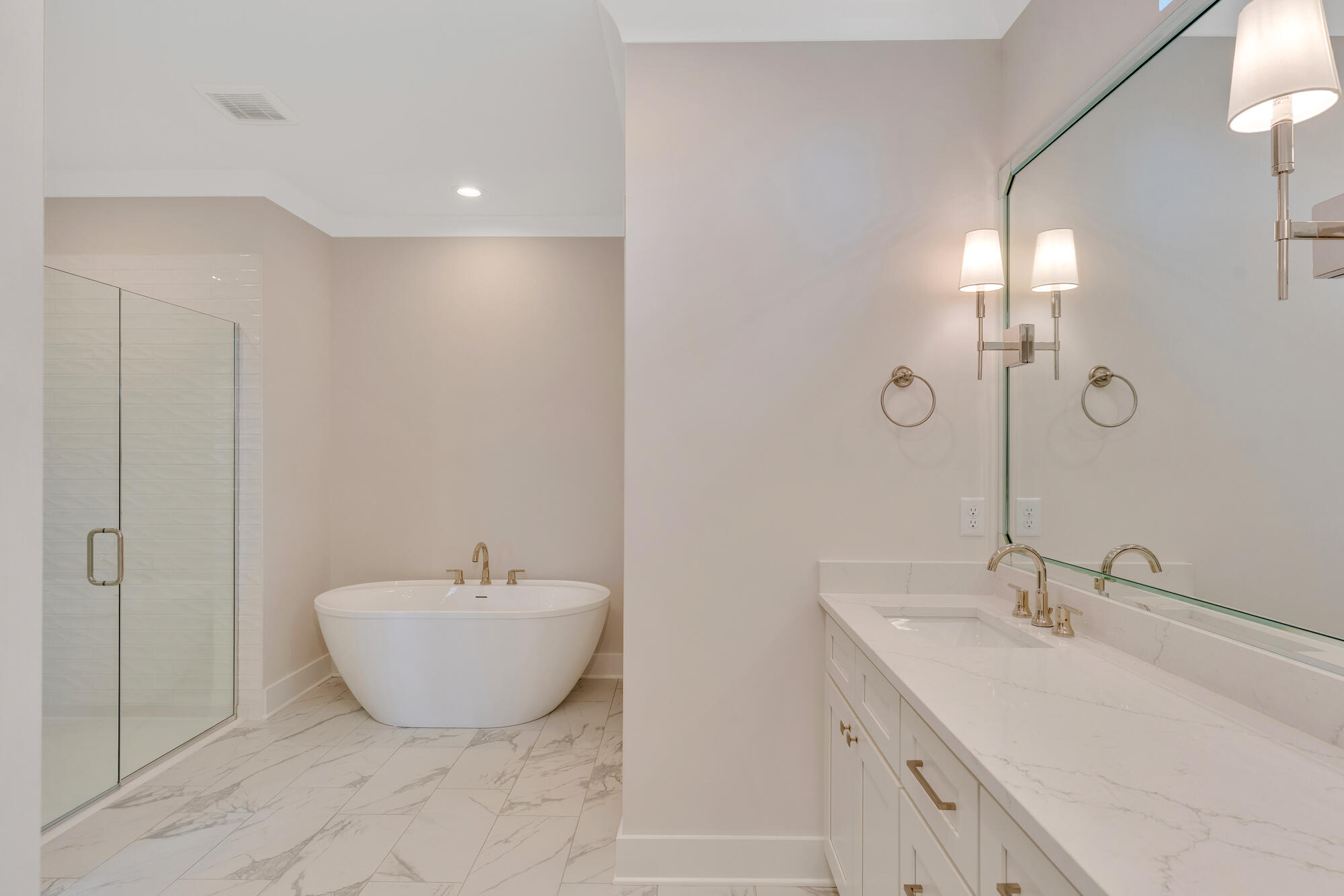 1216 Clermont Drive