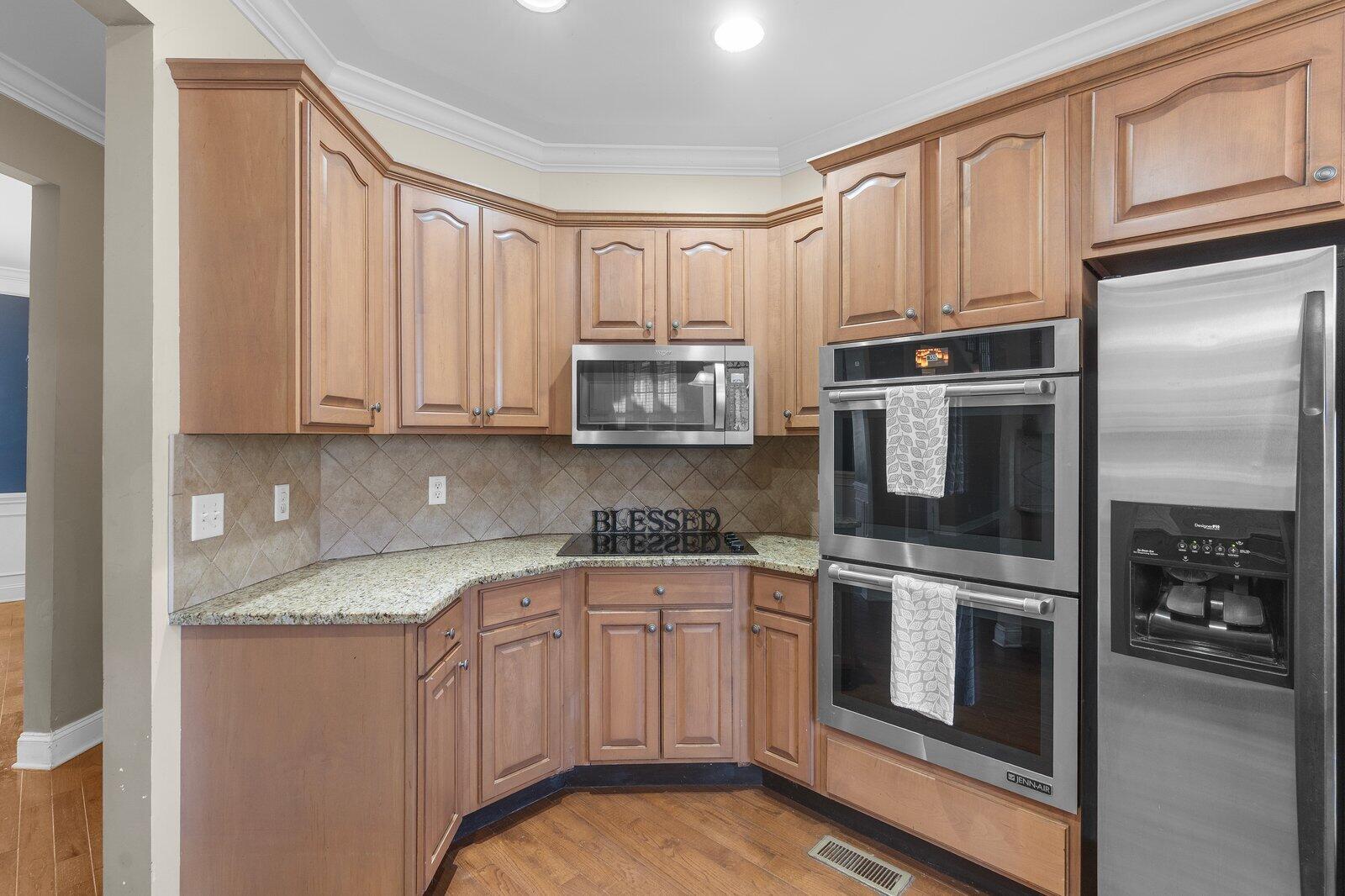 108 Doe Meadow Lane NW