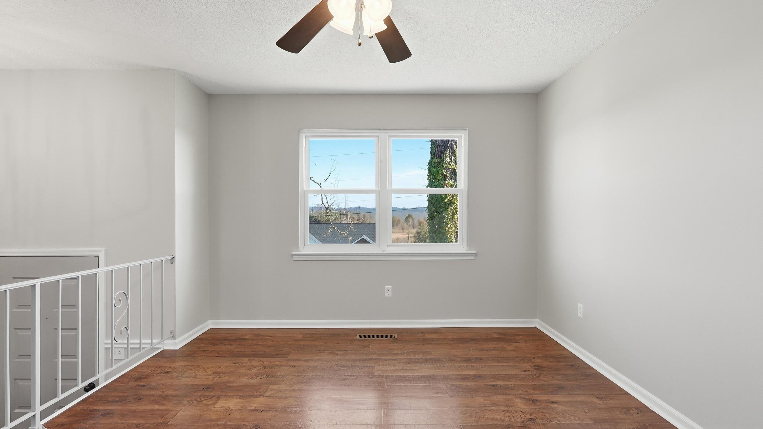 4011 Shady Oak Drive