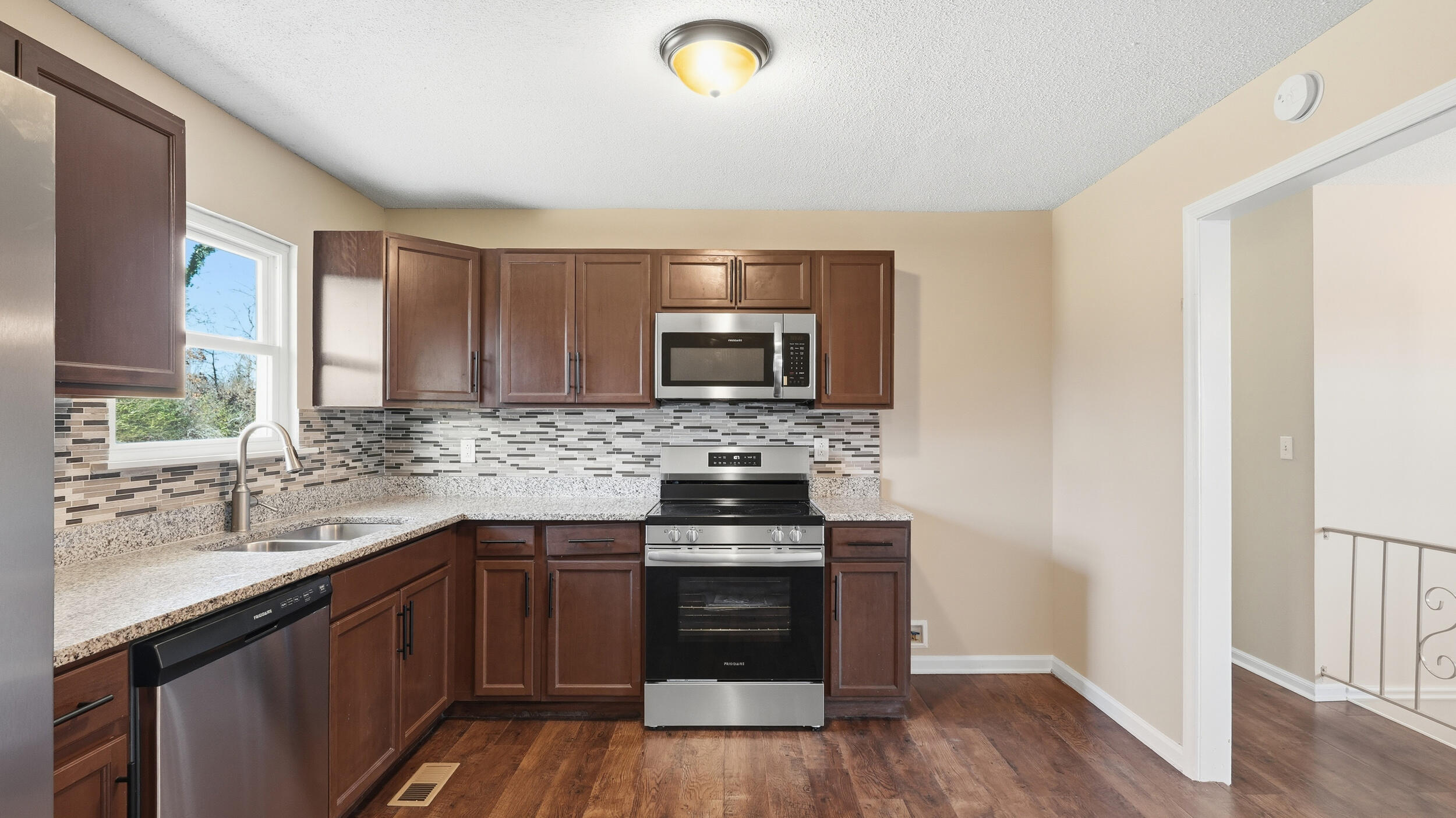 4011 Shady Oak Drive