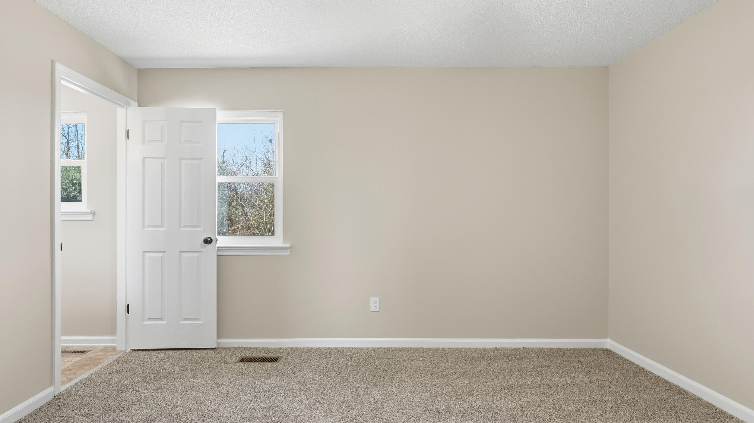 4011 Shady Oak Drive