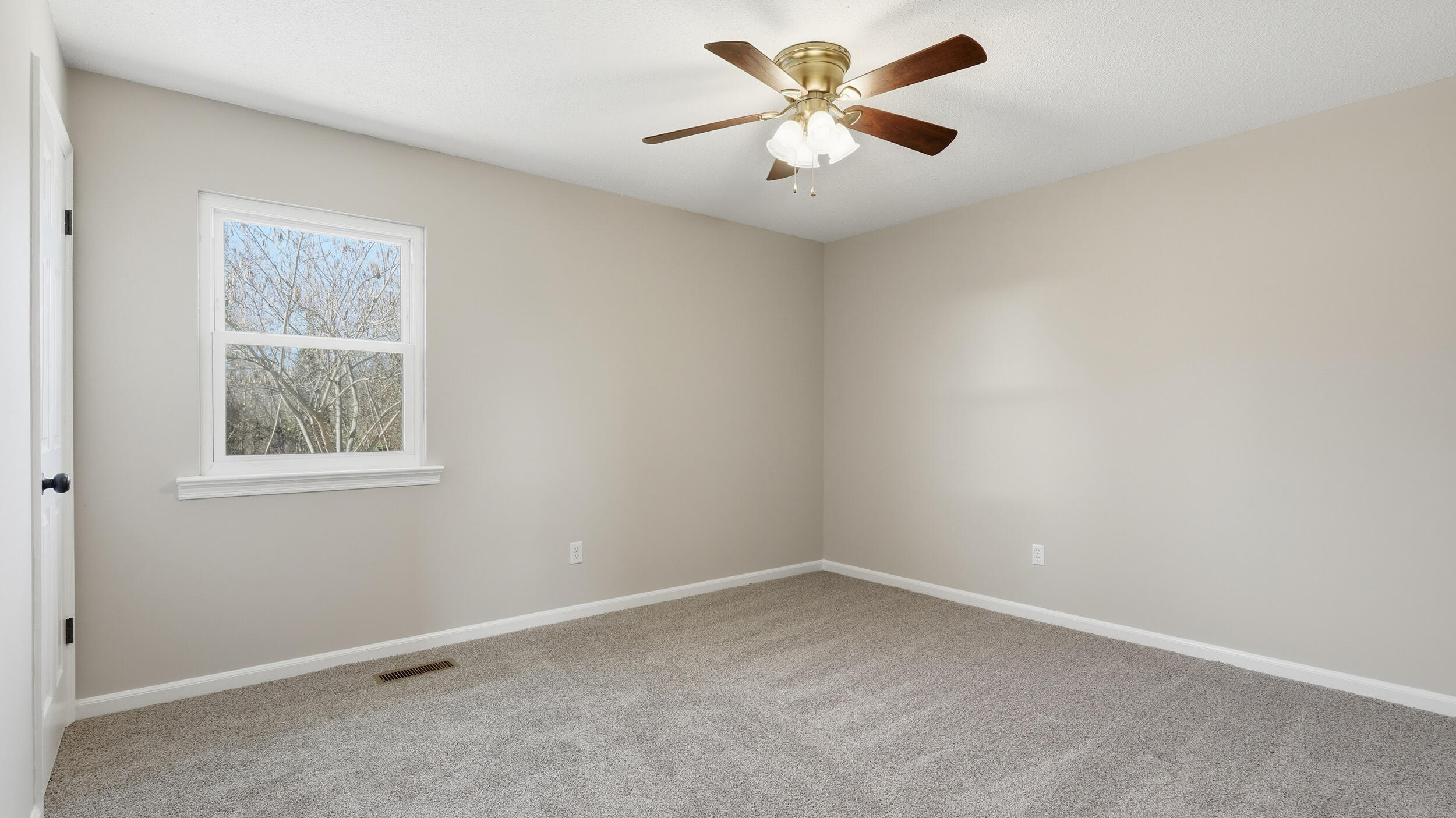 4011 Shady Oak Drive