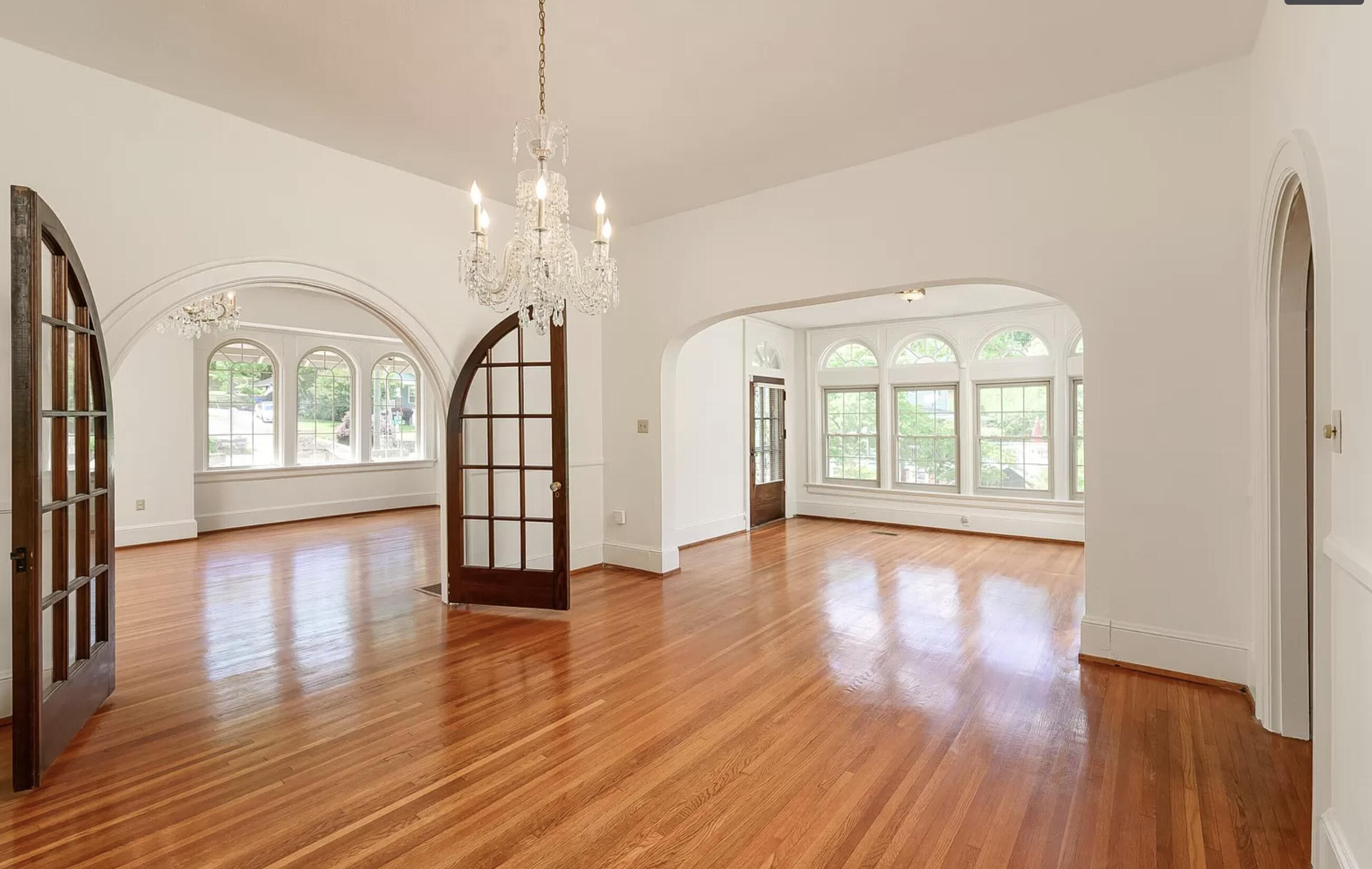 4102 Saint Elmo Avenue