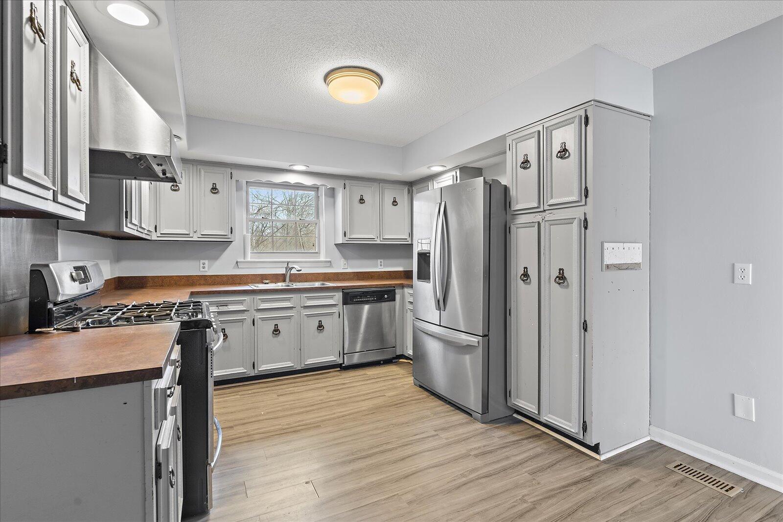 1619 Starboard Drive