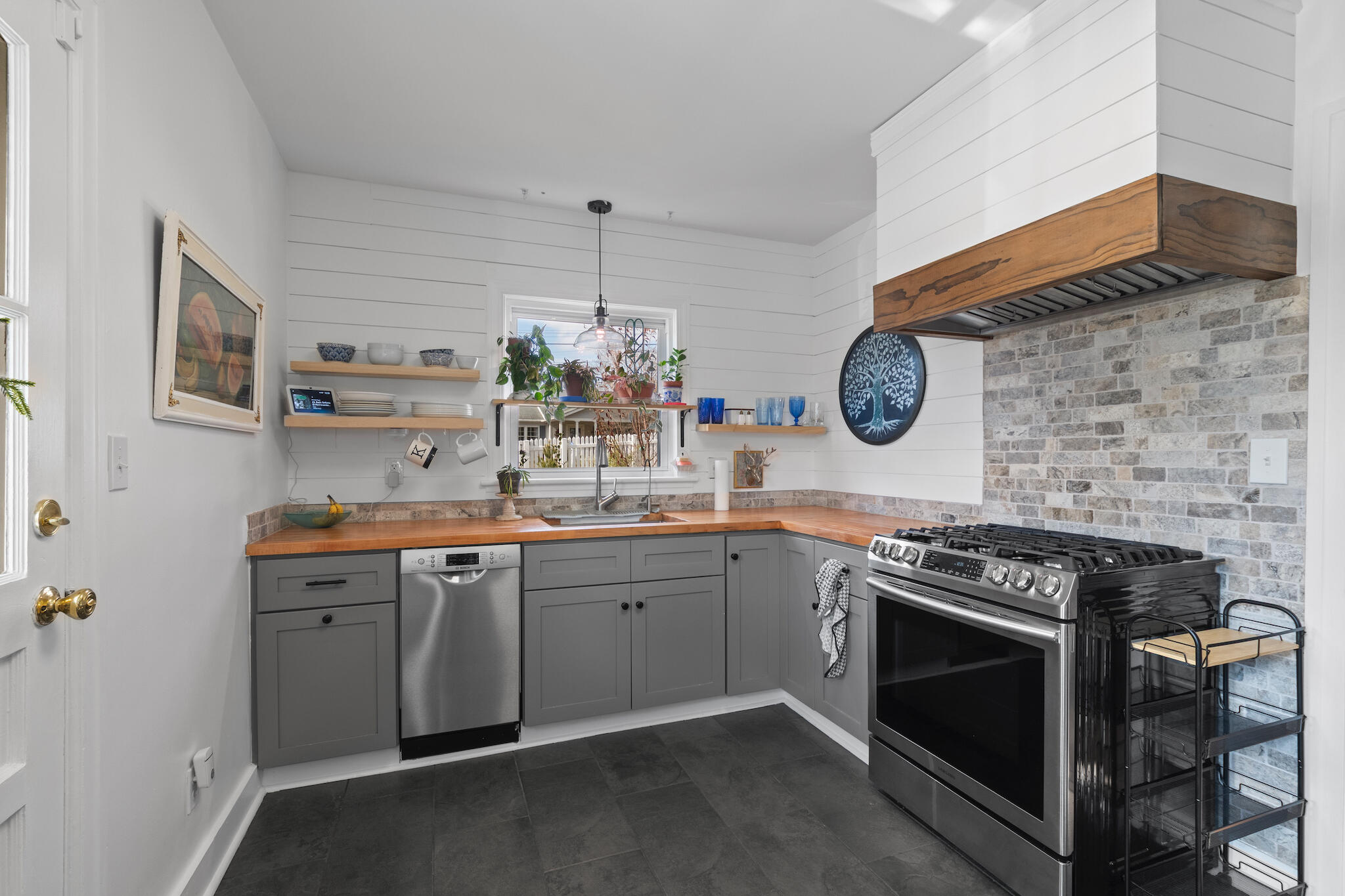 634 Marlboro Ave Avenue