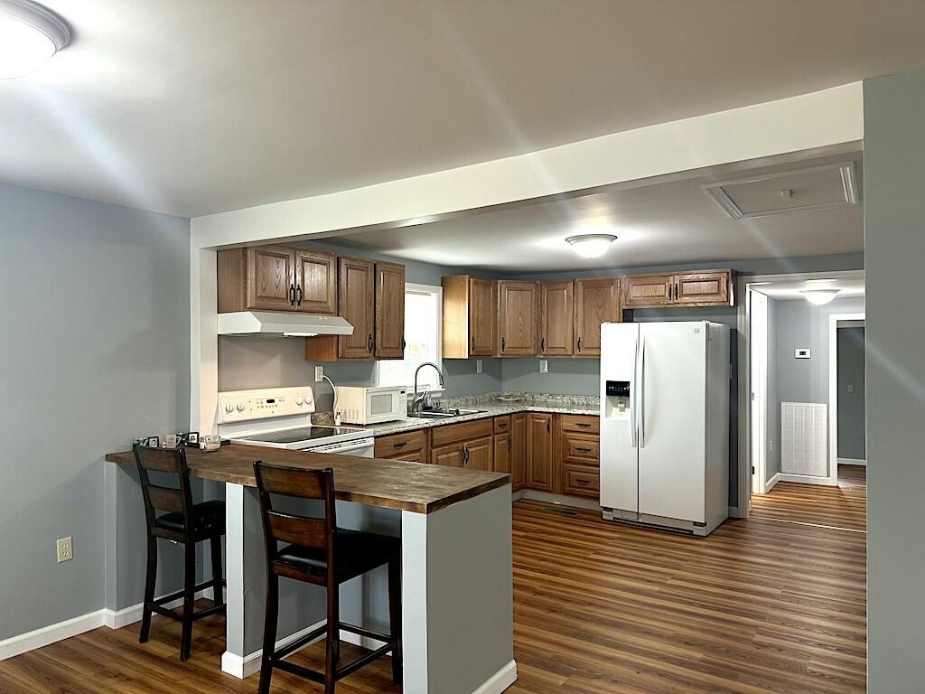 206 Glenn Street, LaFayette