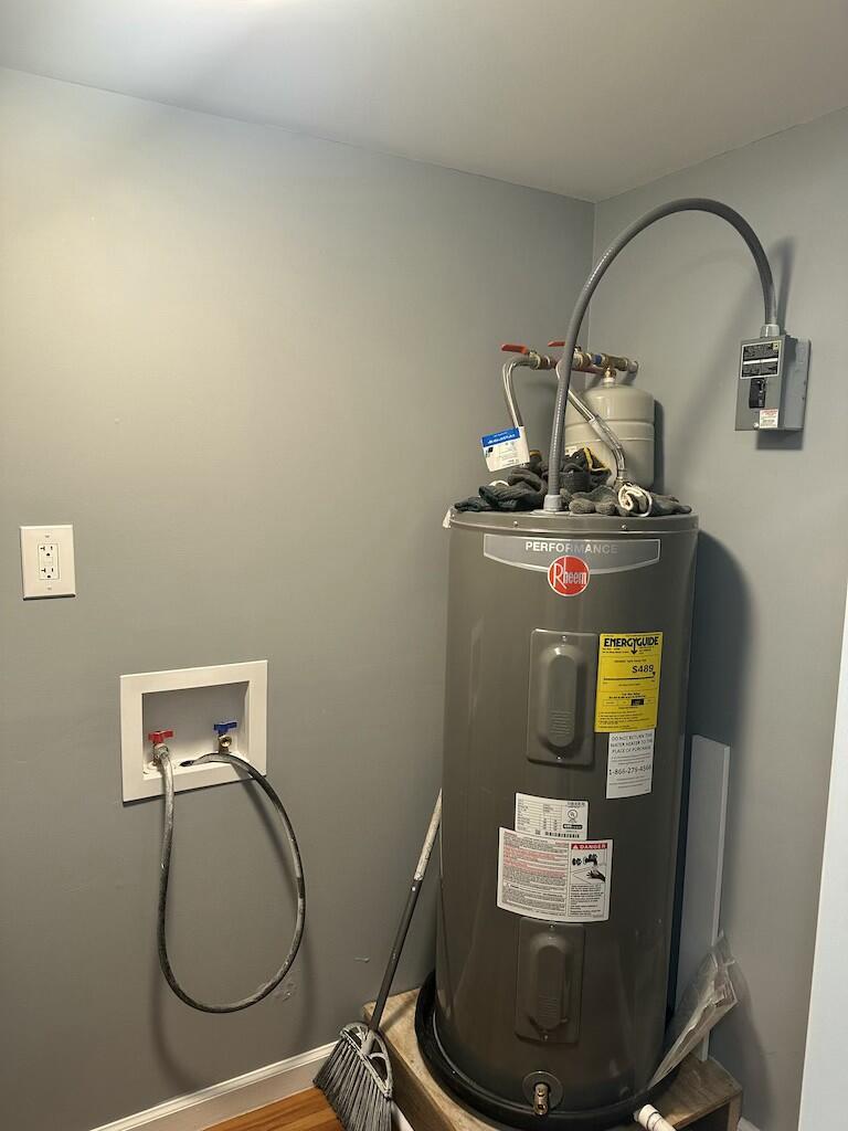 206 Glenn Street, LaFayette