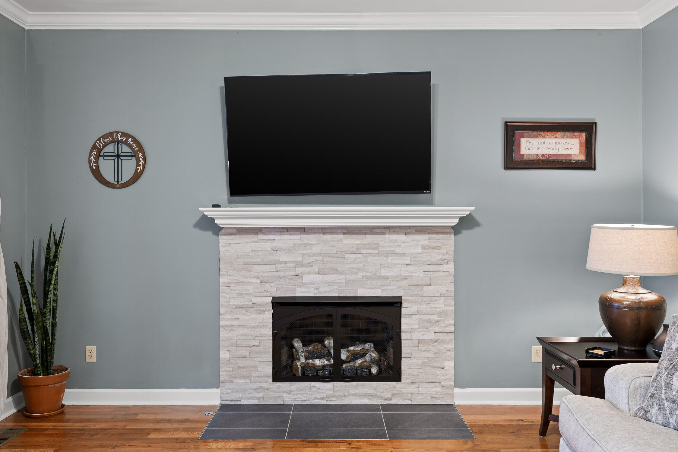 7706 Ashley Oaks Drive