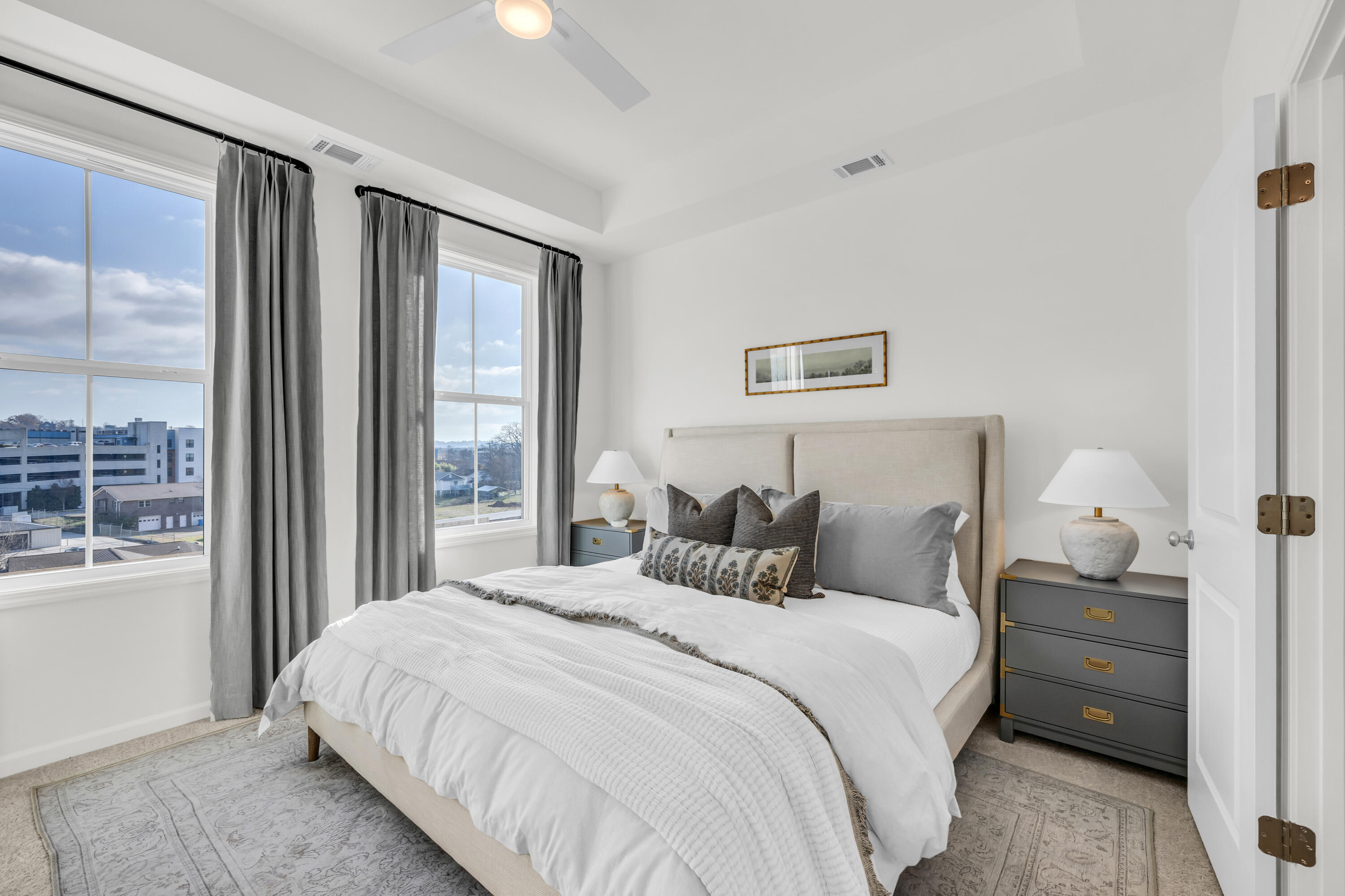 147 Peerless Avenue, 123